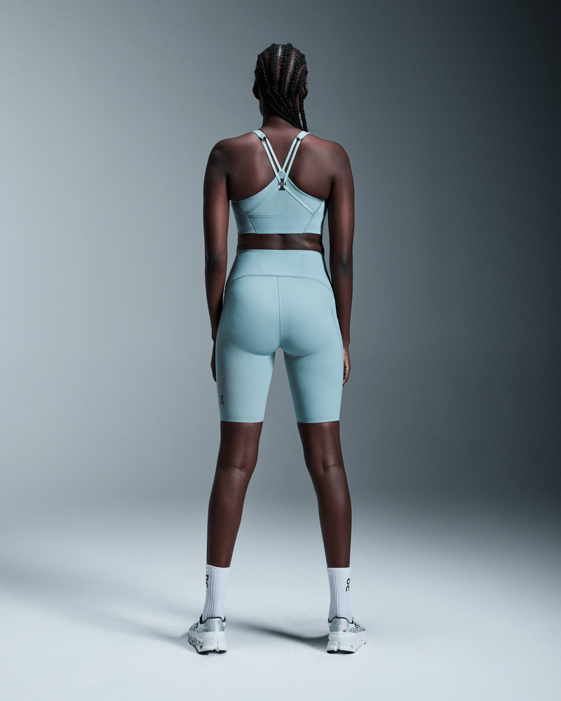 On Movement Tights Short outlook