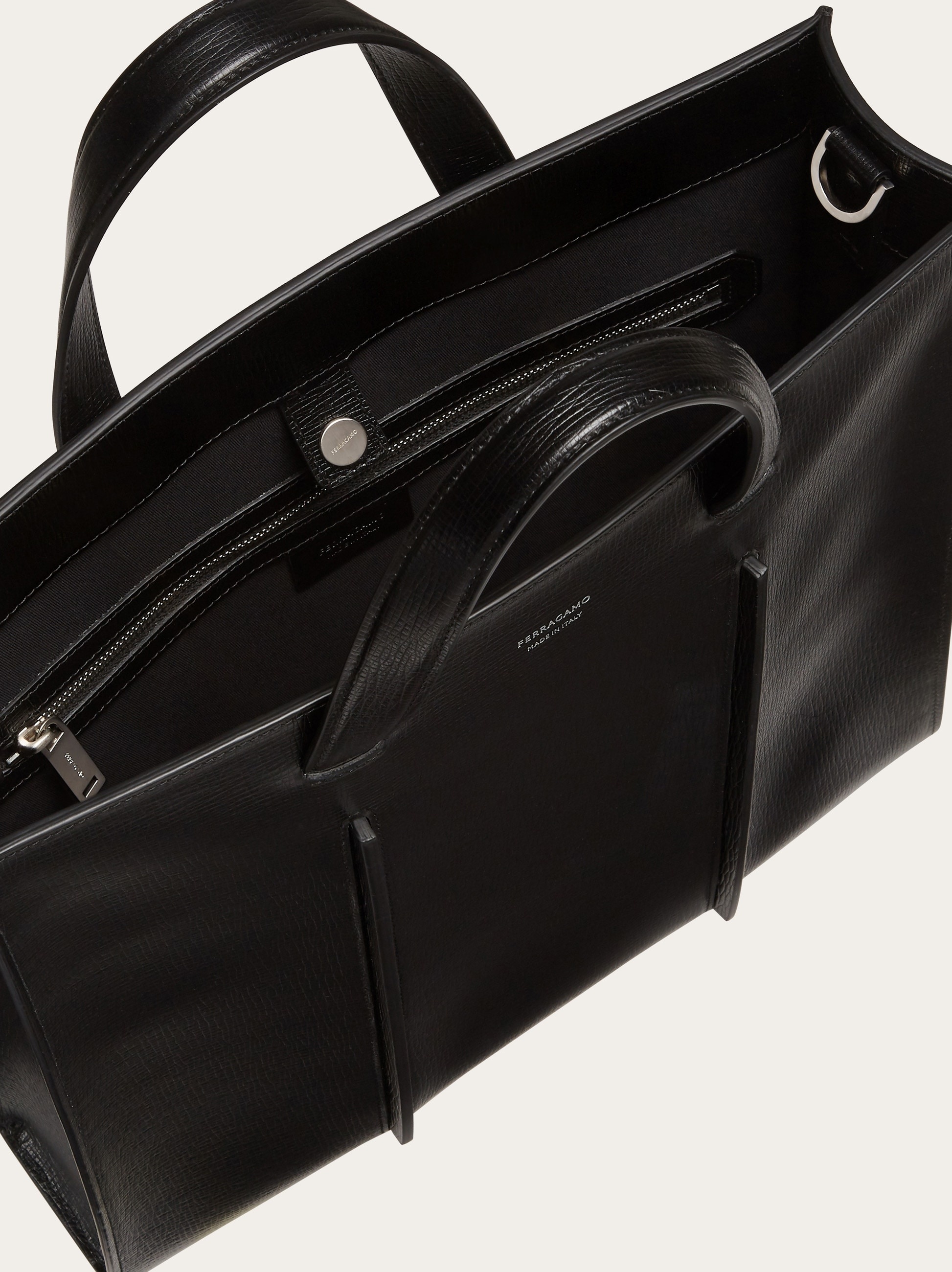 Tote bag with rib inserts - 6