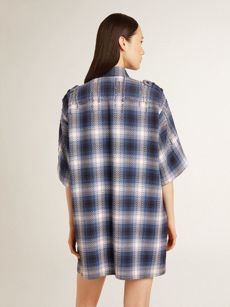 여자의 짧은 셔츠 드레스 3D checkerboard 패턴과 자수 4