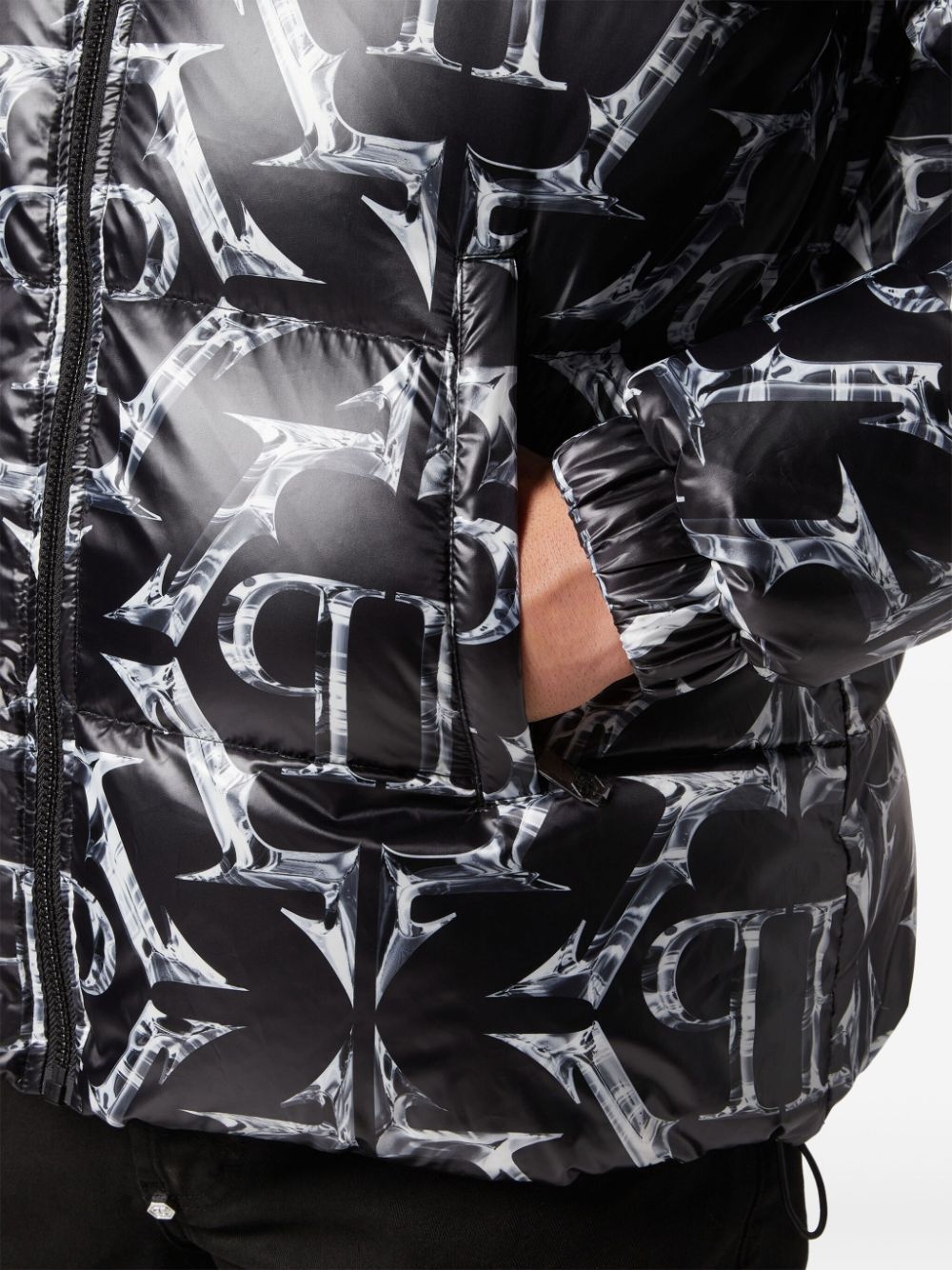 logo-print quilted padded jacket - 4