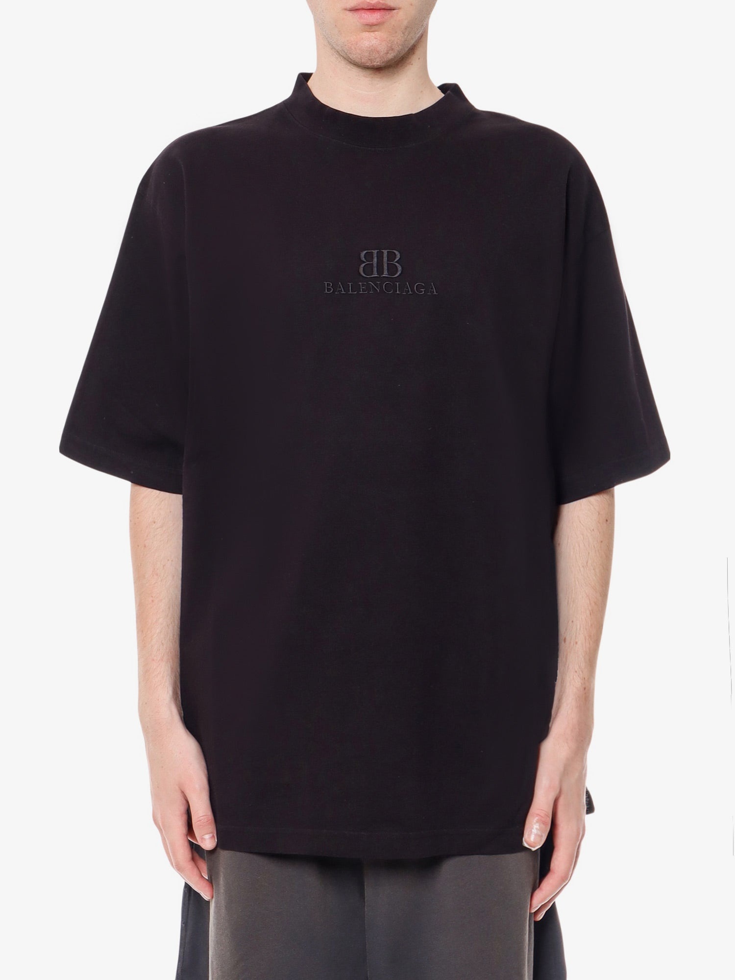 Tシャツ・カットソー BALENCIAGA Men T Shirts 790374 TQVF1 1083 BLACK Balenciaga 3XL T-Shirt 'Black' 641675TNVD81070