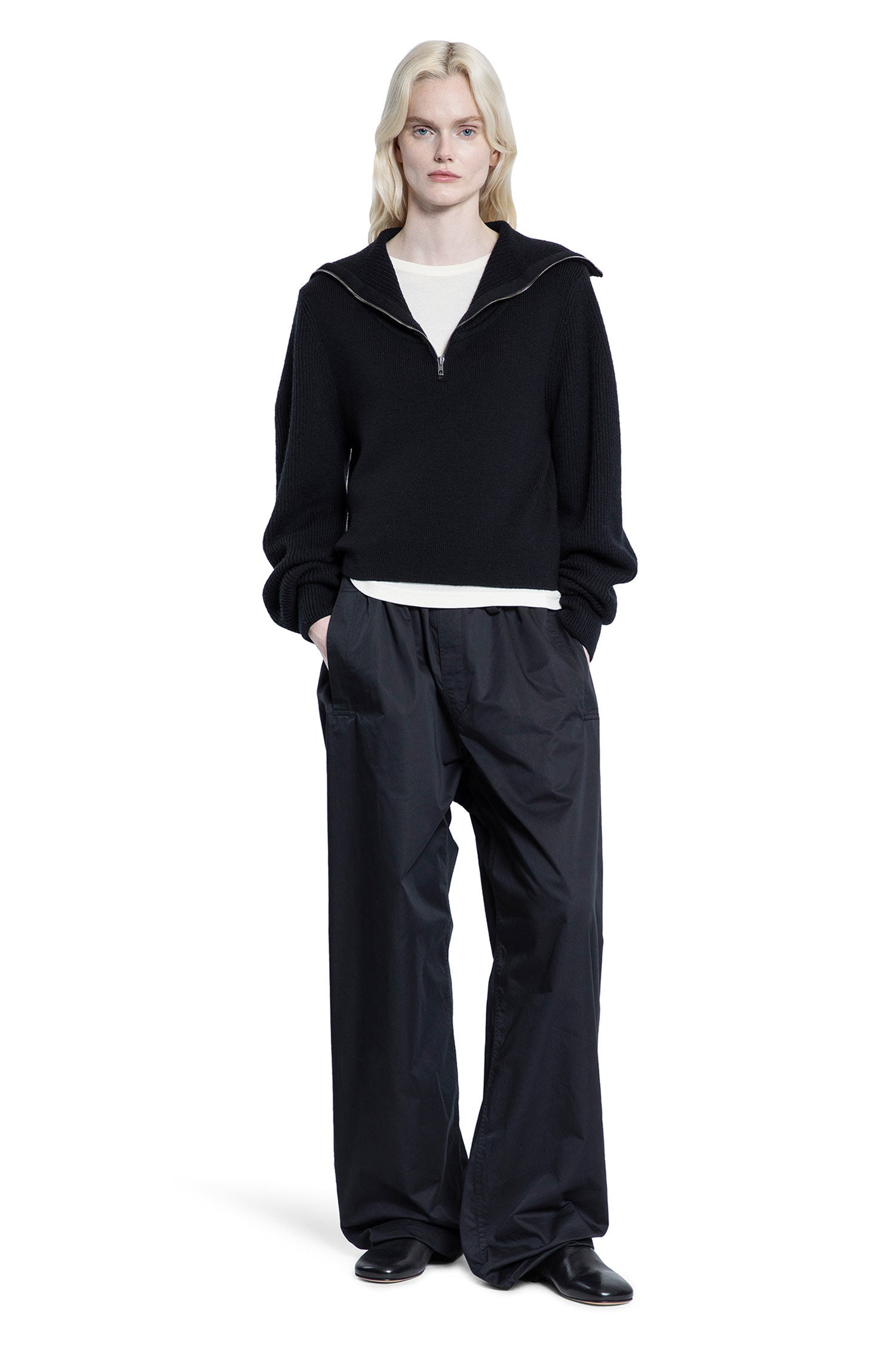 Zipped Sweater - 4