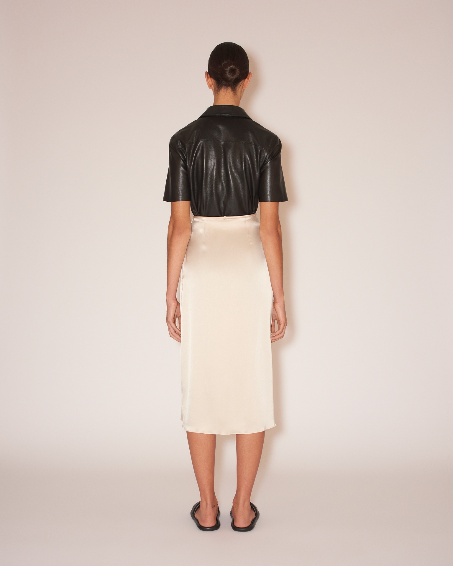 LEA - Glossy satin wrap skirt - Creme - 6