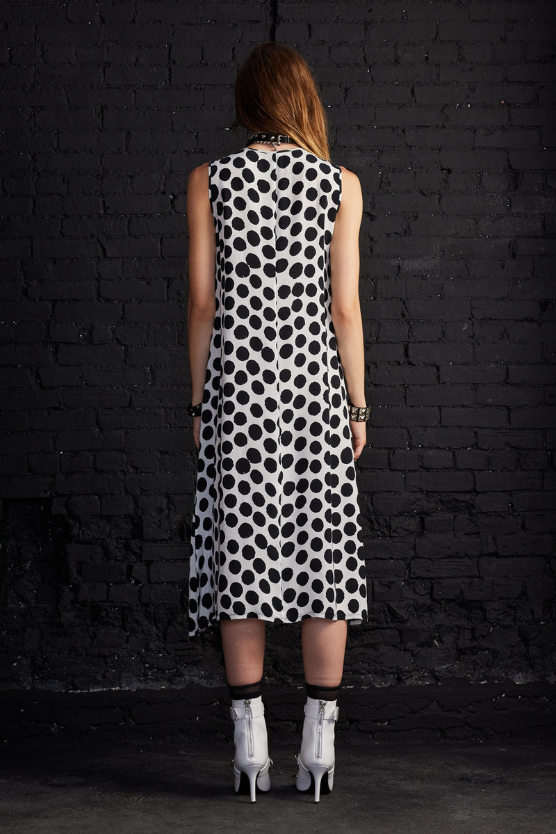 SLEEVELESS MIDI 3