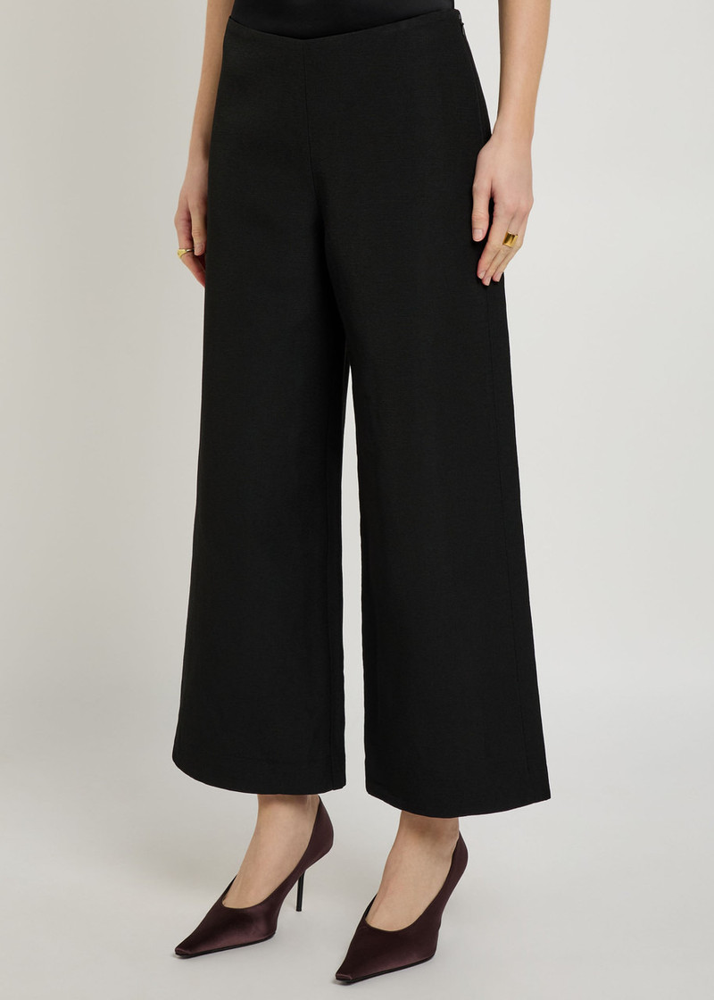 LIBEROWE Liberowe Phebe Cropped Straight-leg Trousers outlook