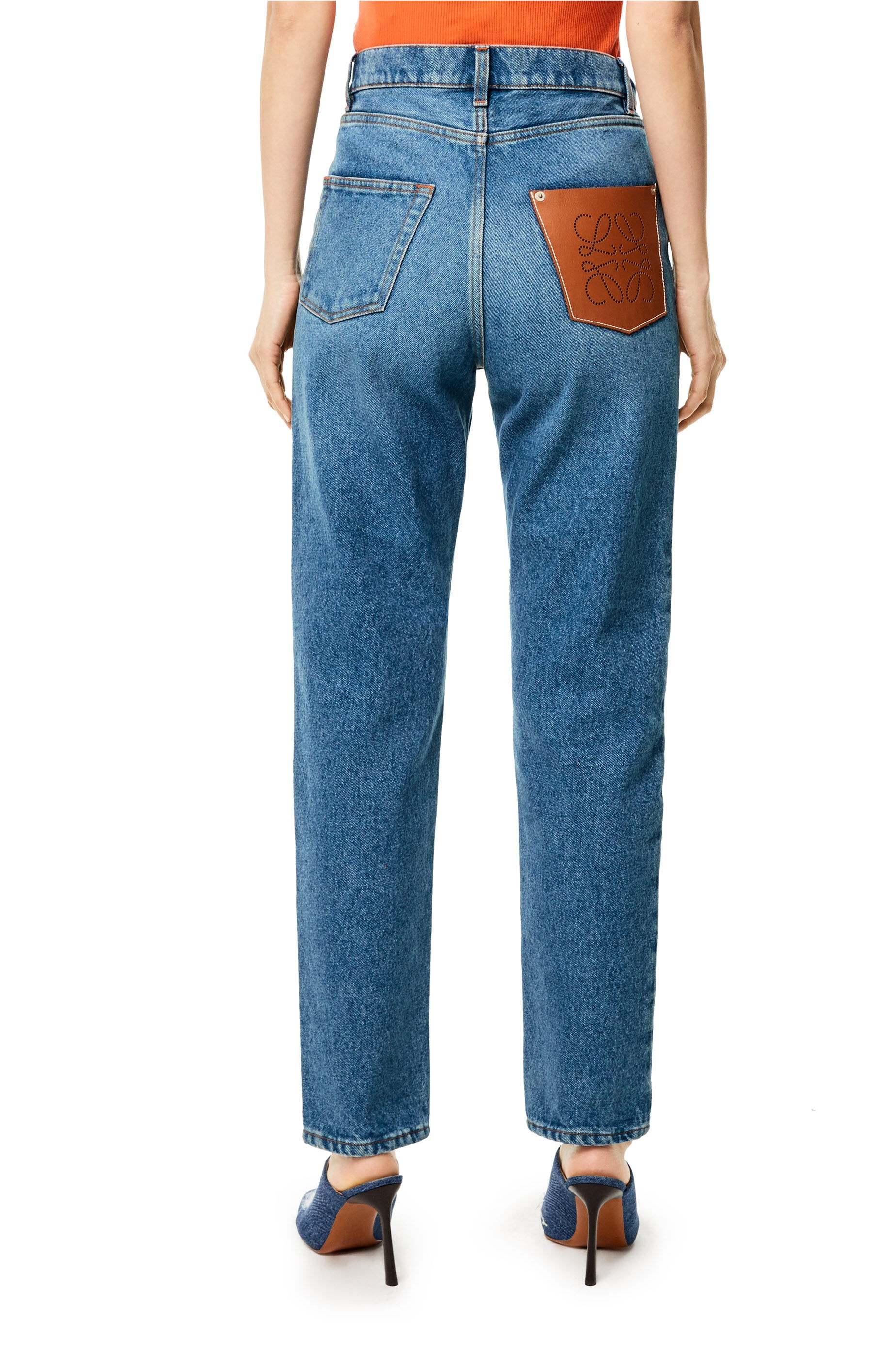 Anagram pocket tapered jeans in stone washed denim - 4