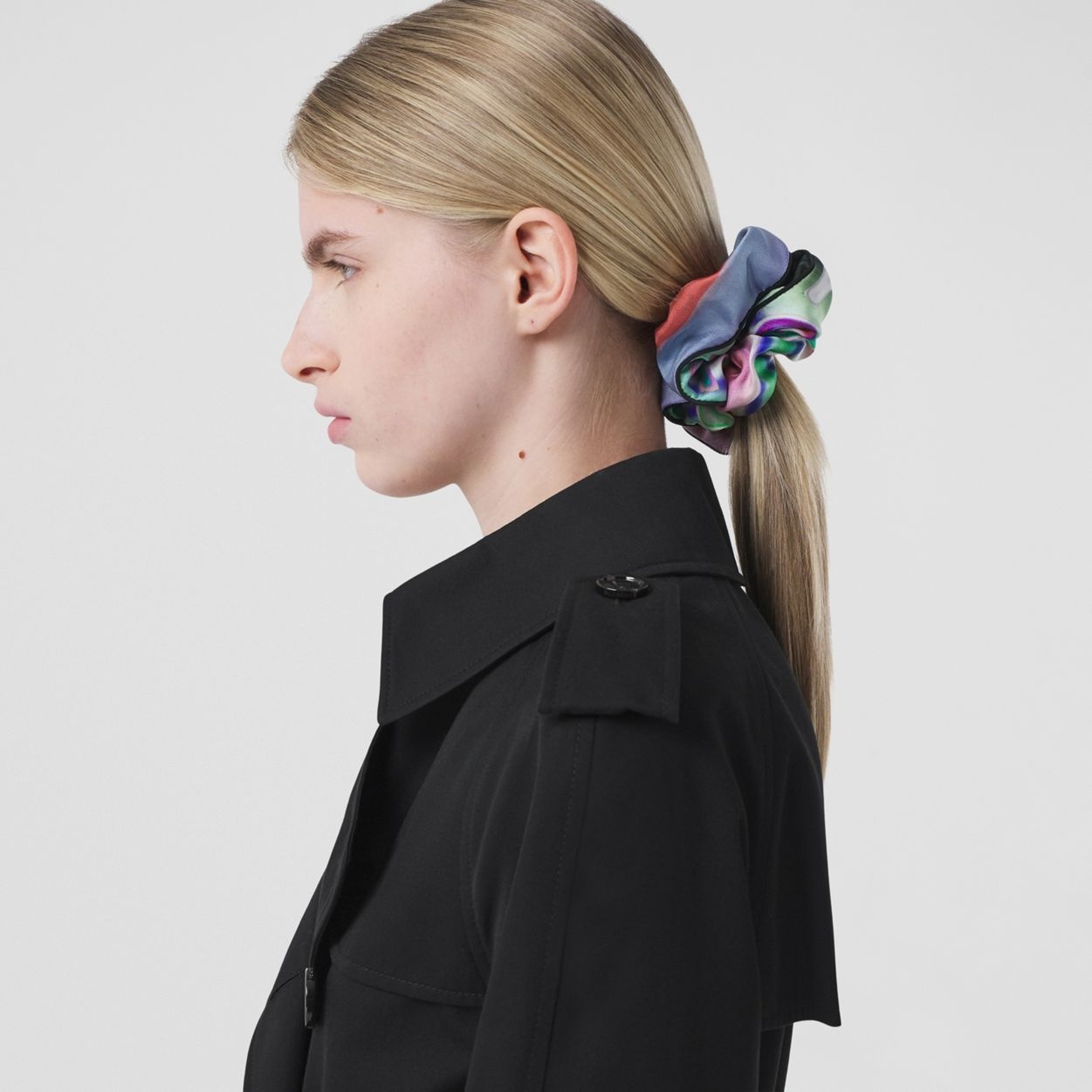 Love is Eternal Print Silk Scrunchie - 3