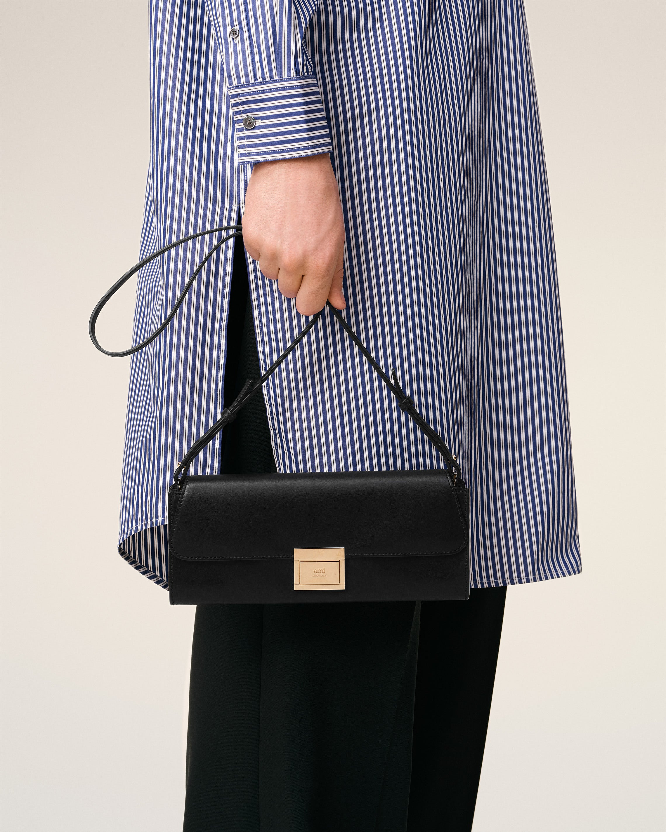 BLACK SMOOTH LEATHER MIMI POUCH - 2
