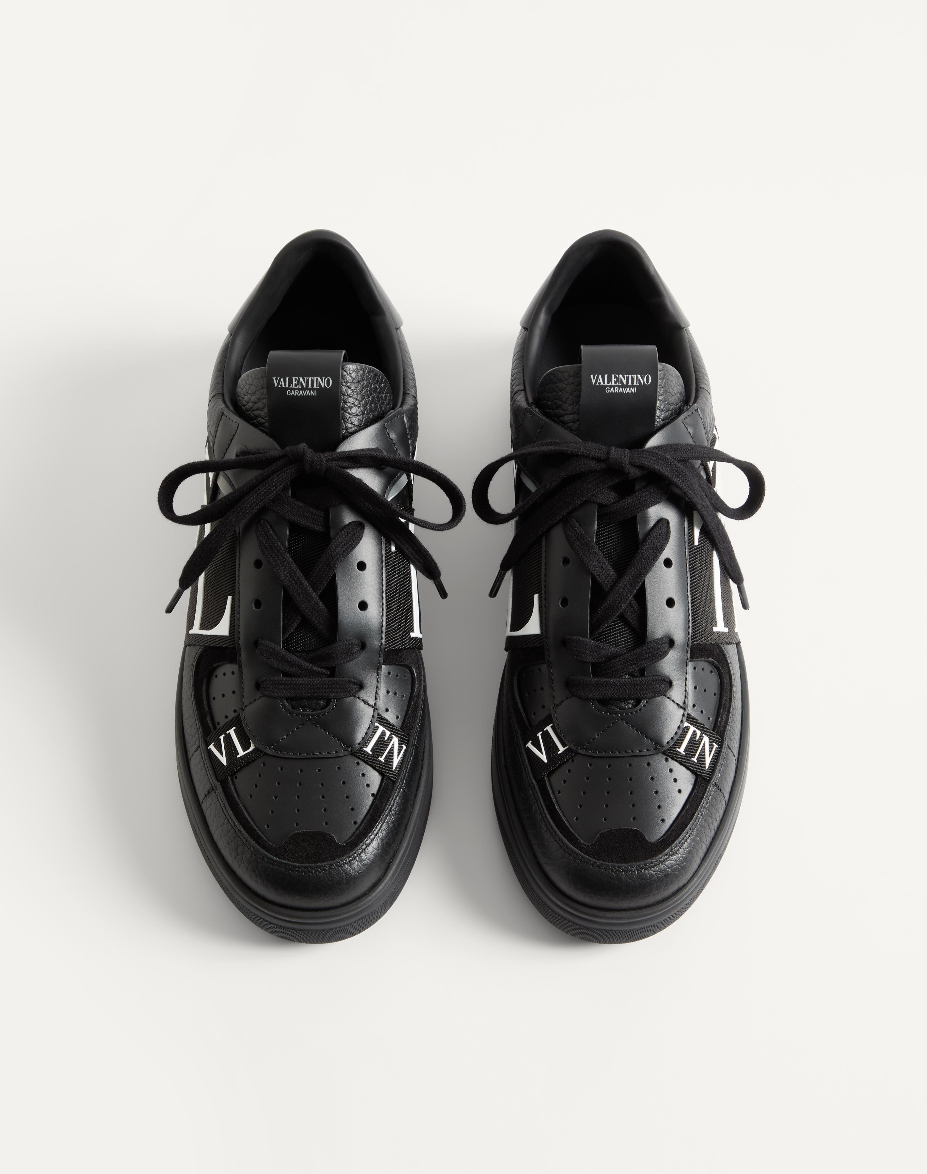 LOW-TOP CALFSKIN VL7N SNEAKER WITH BANDS - 5