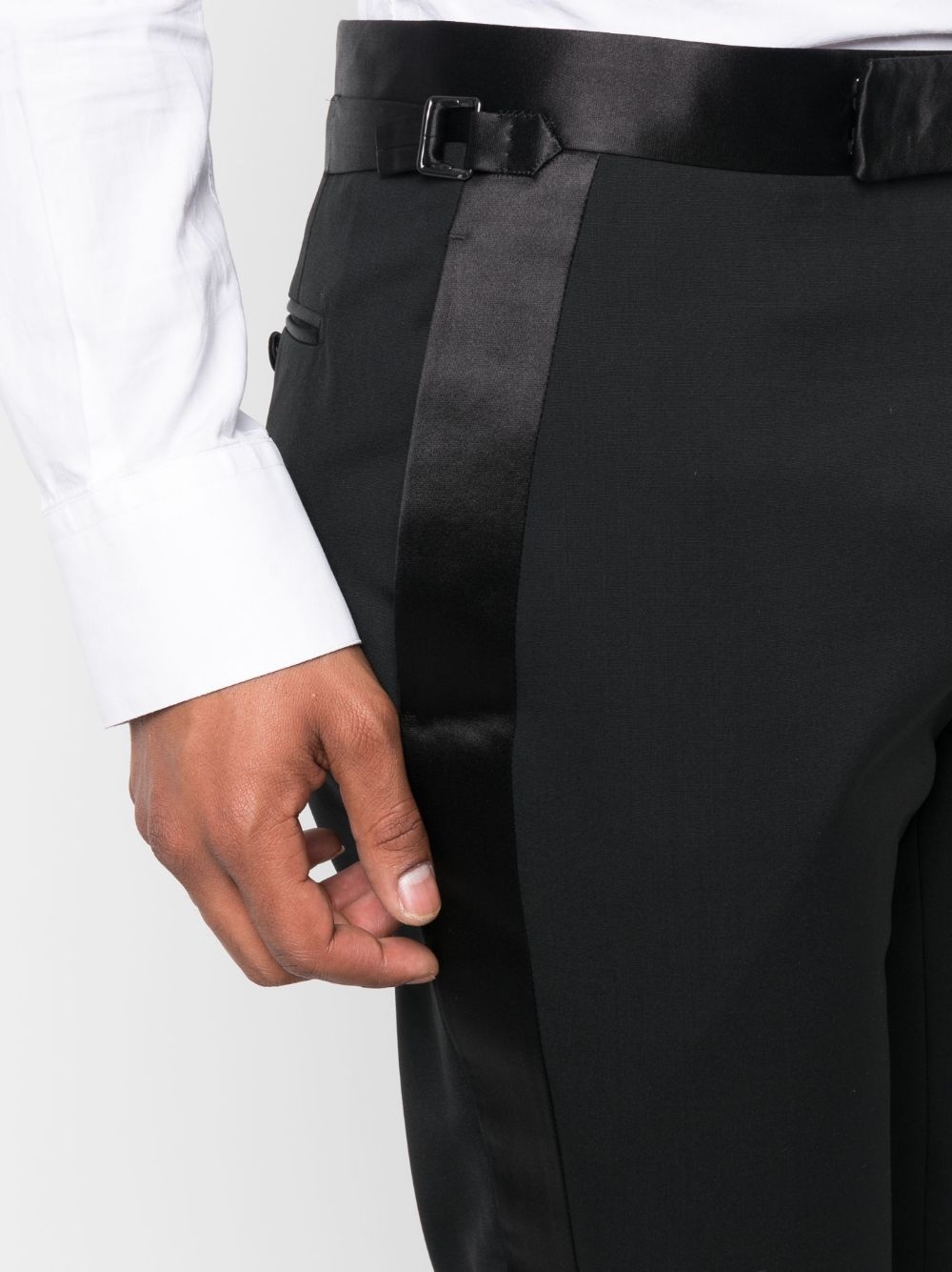 peak-lapels single-breasted suit - 6