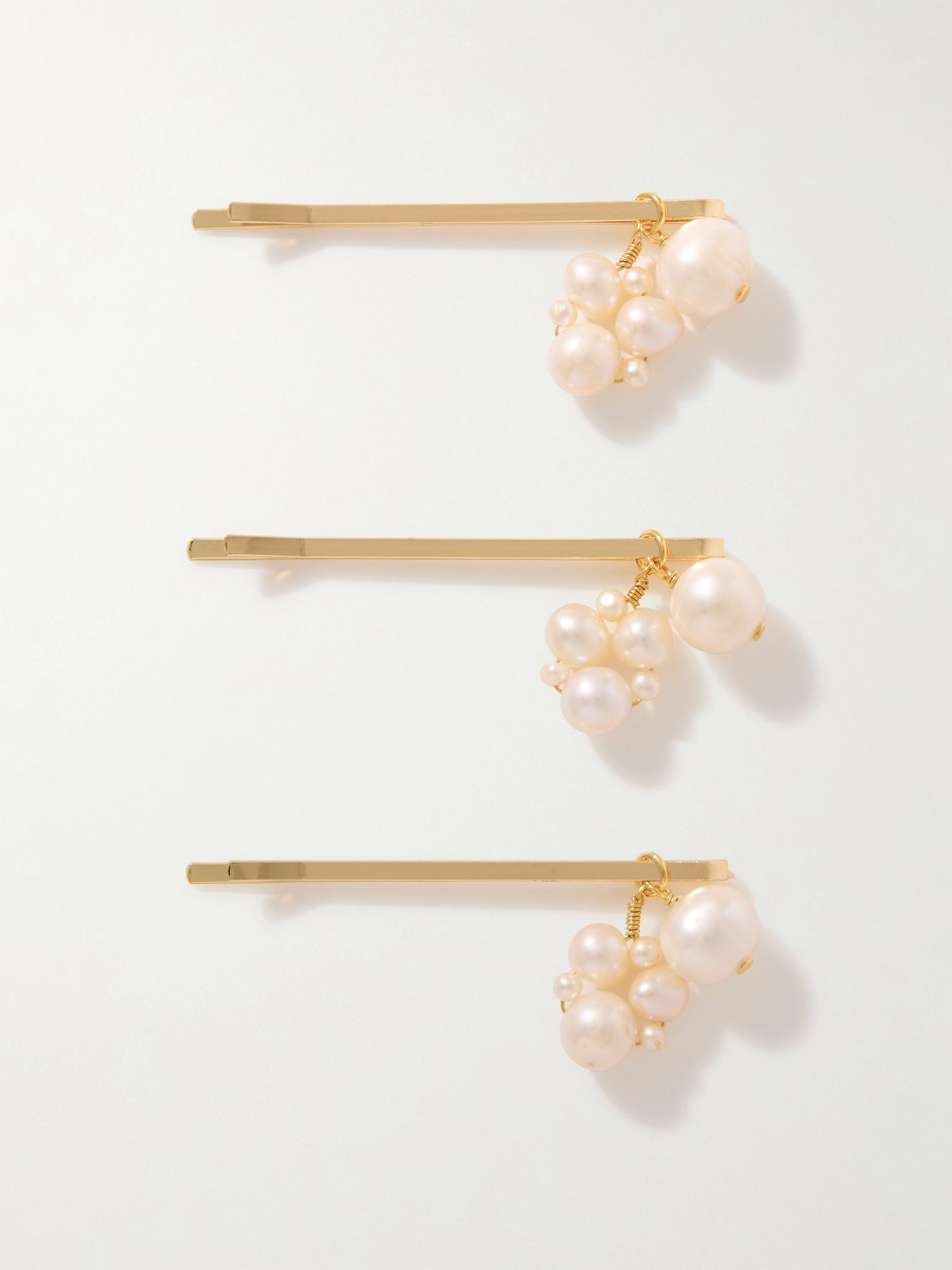 Set of three gold-plated pearl hair clips Ivory - 1