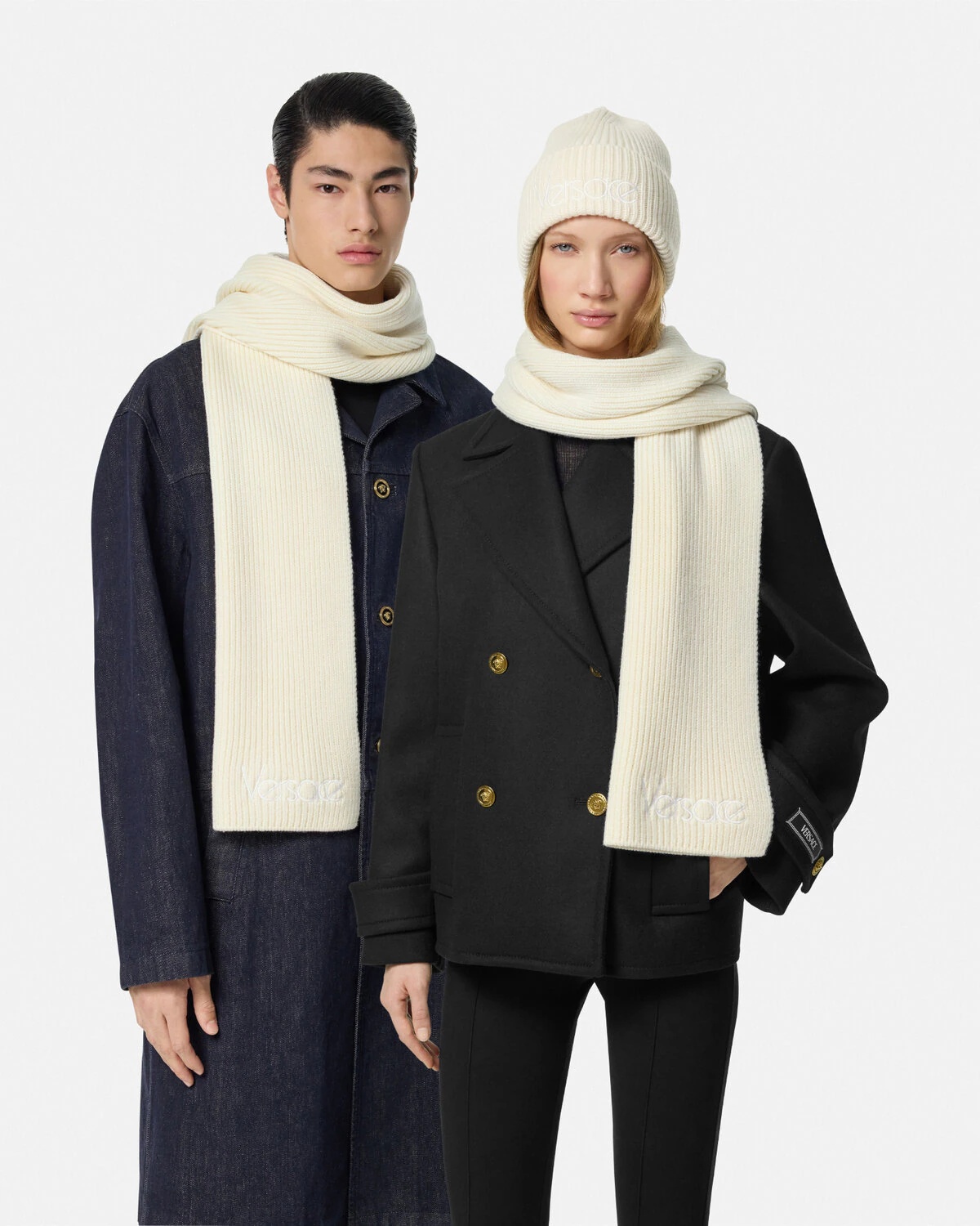 スカーフ Embroidery Versace 1978 Re Ed. Logo Scarf - Versace - Cotton VERSACE 1978 Re-Edition Logo Knit Scarf | REVERSIBLE