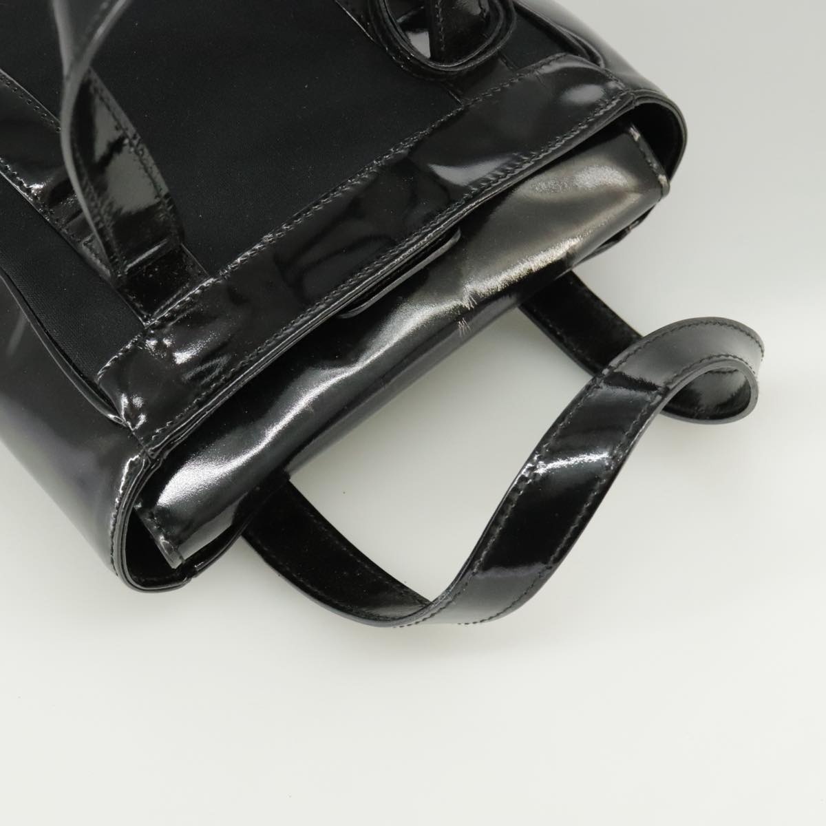 GUCCI Hand Bag Enamel Black - 6