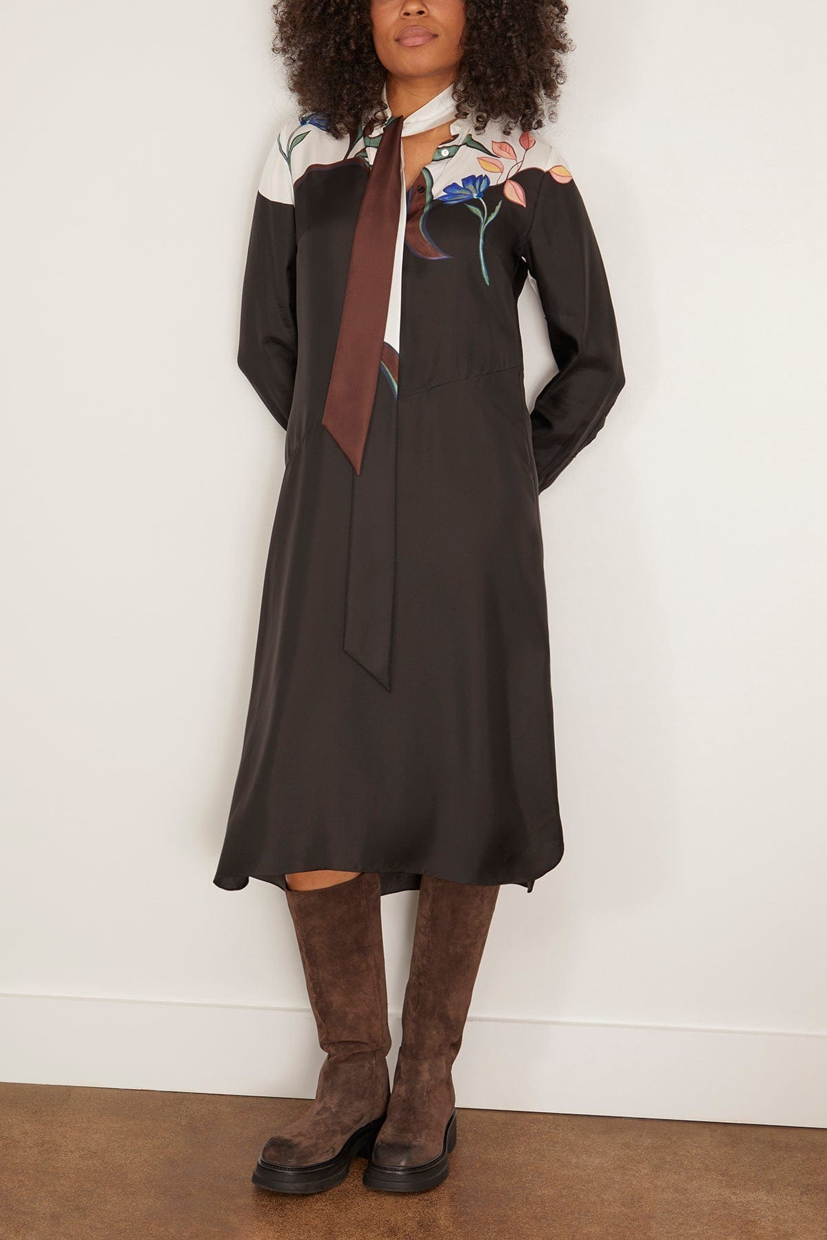 Seductive Bloom Dress in Autumn Garden - 3