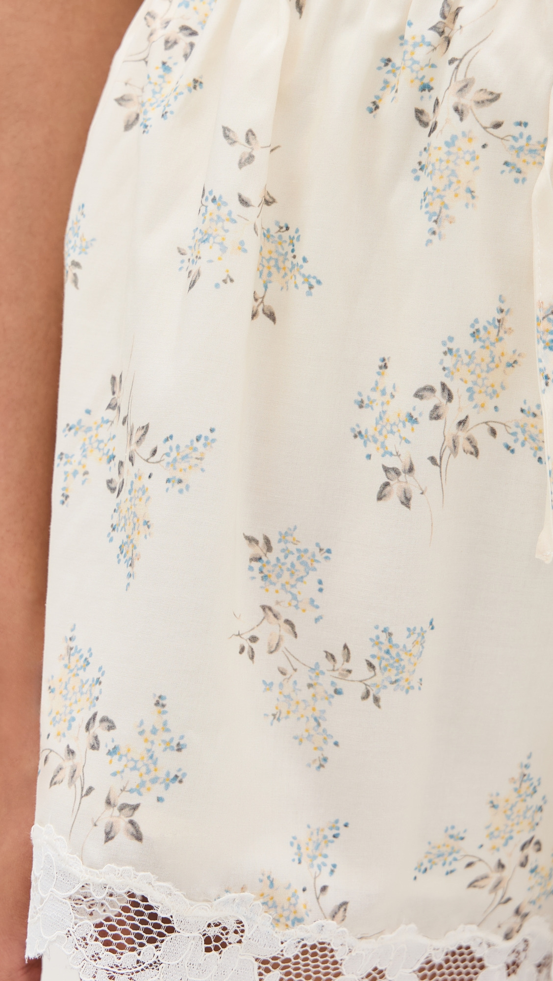 Elodie Shorts - 5