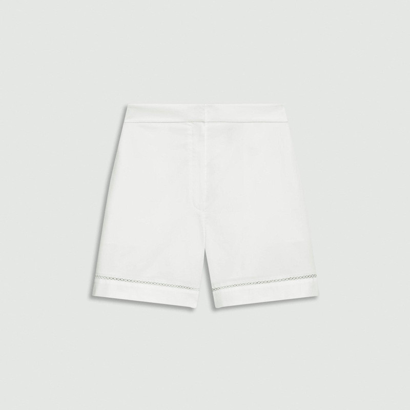 Eyelet Short in City Poplin 1