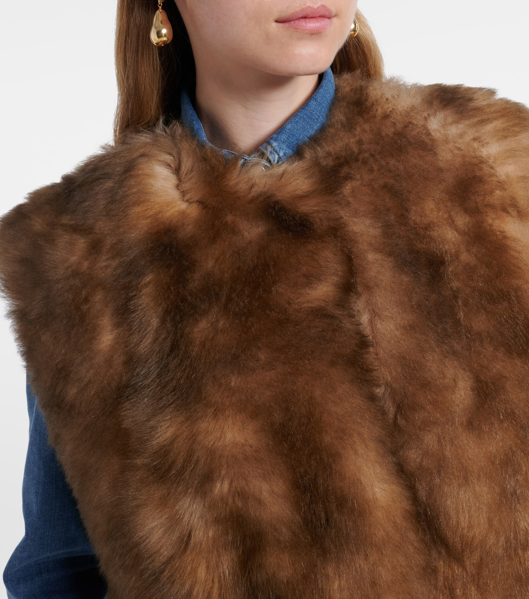 Cropped shearling vest - 4