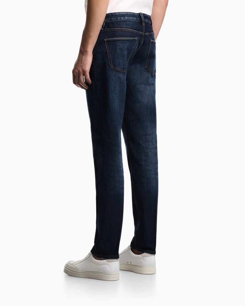 J75 SLIM-FIT, STONE-WASHED 8.6-OZ COMFORT STRETCH-DENIM JEANS 3