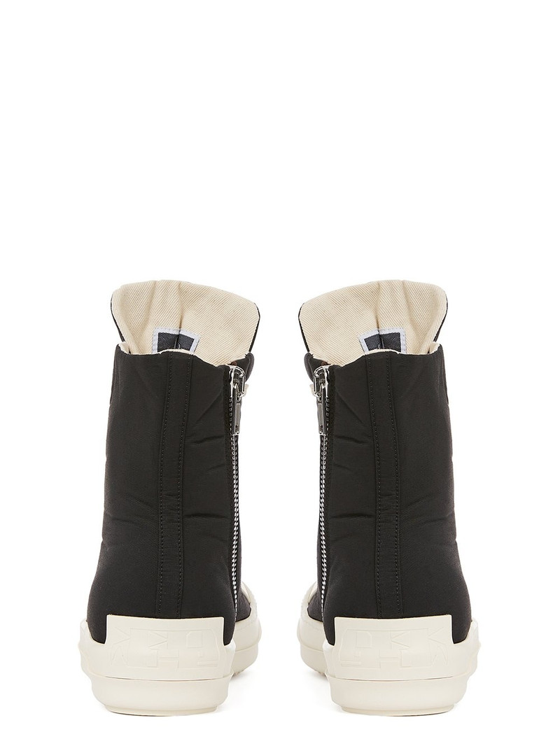 Black Ramones Sneakers 4