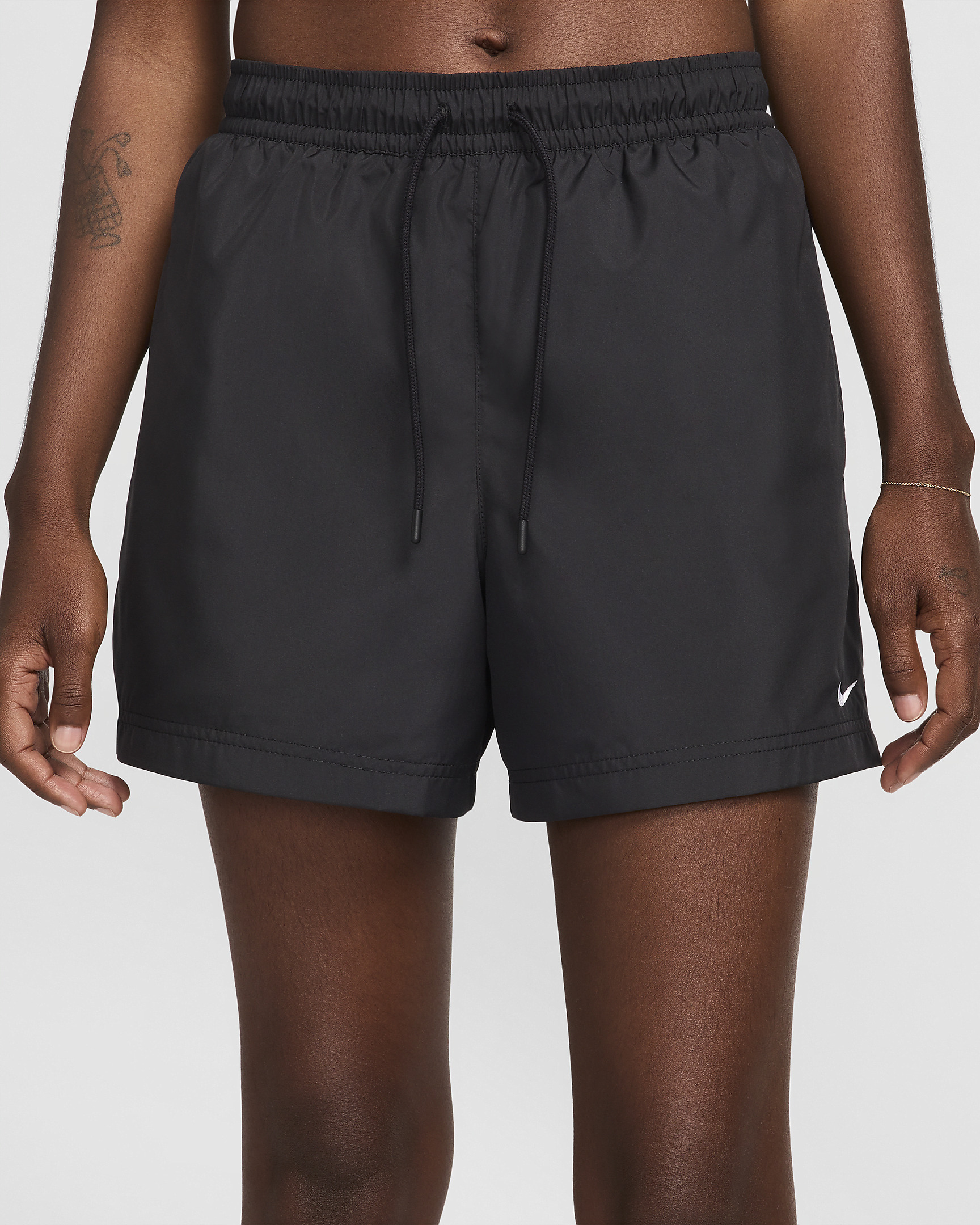 Nike Sportswear Classic Wovens Women's Mid-Rise Shorts - 2