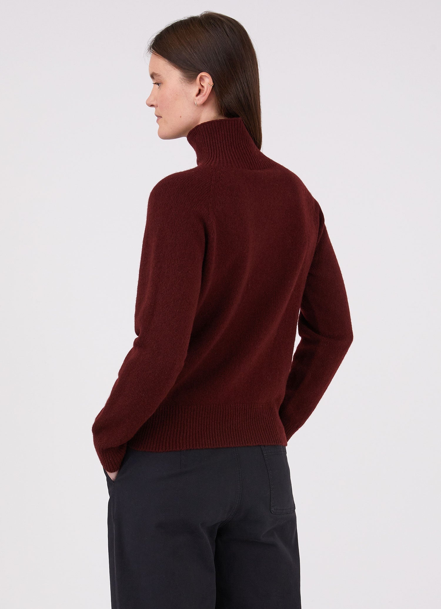 Lambswool Funnel neck jumper - 4