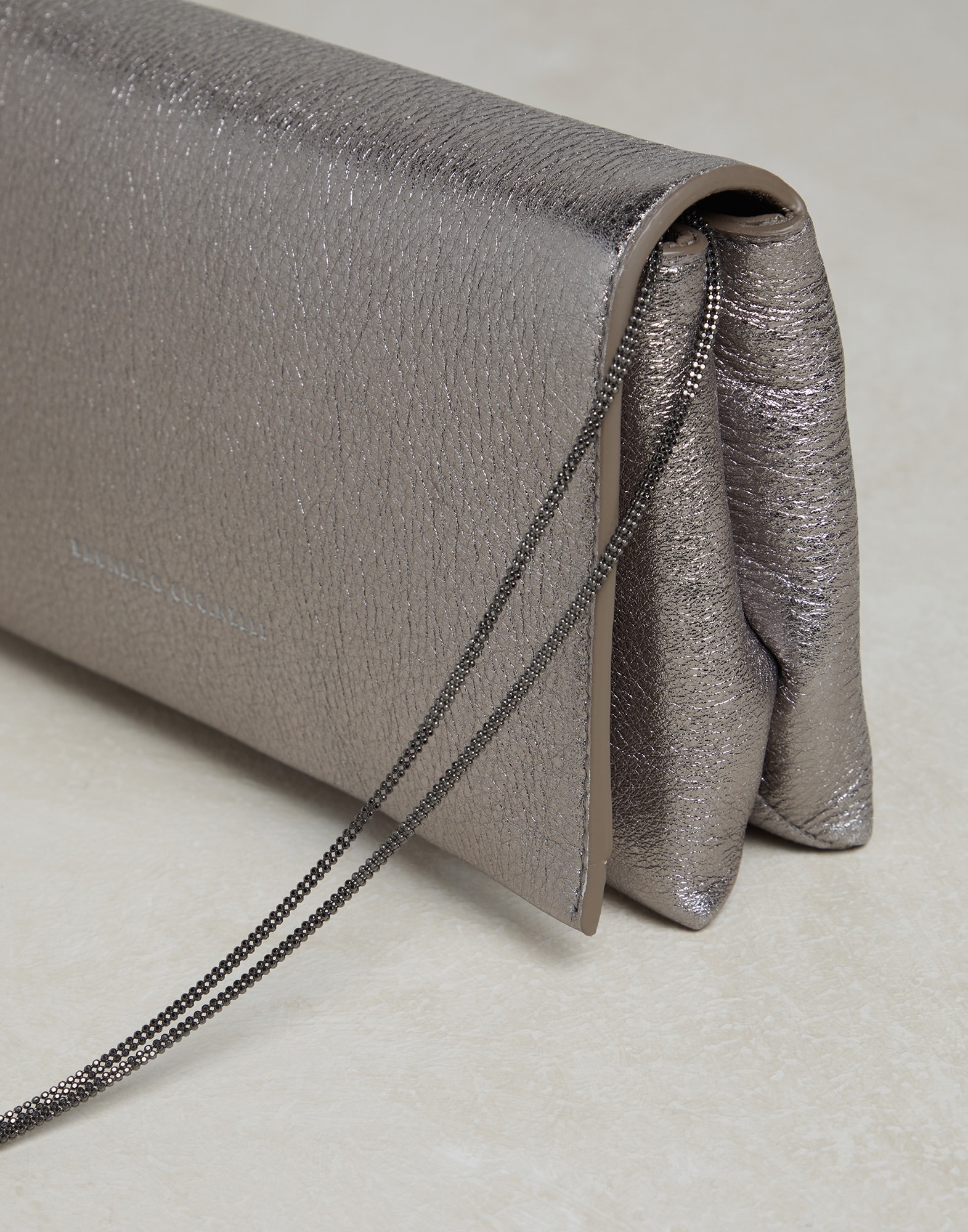 Lamé leather city bag with precious chain - 3