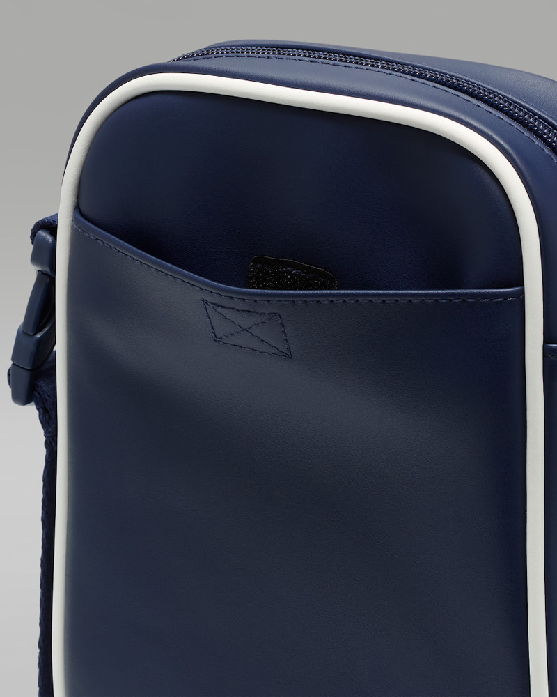 Air Jordan Festival Bag (1.5L) 9