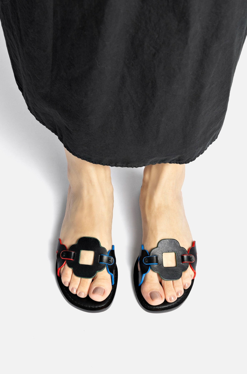 Margherita Slide In Black Leather 5