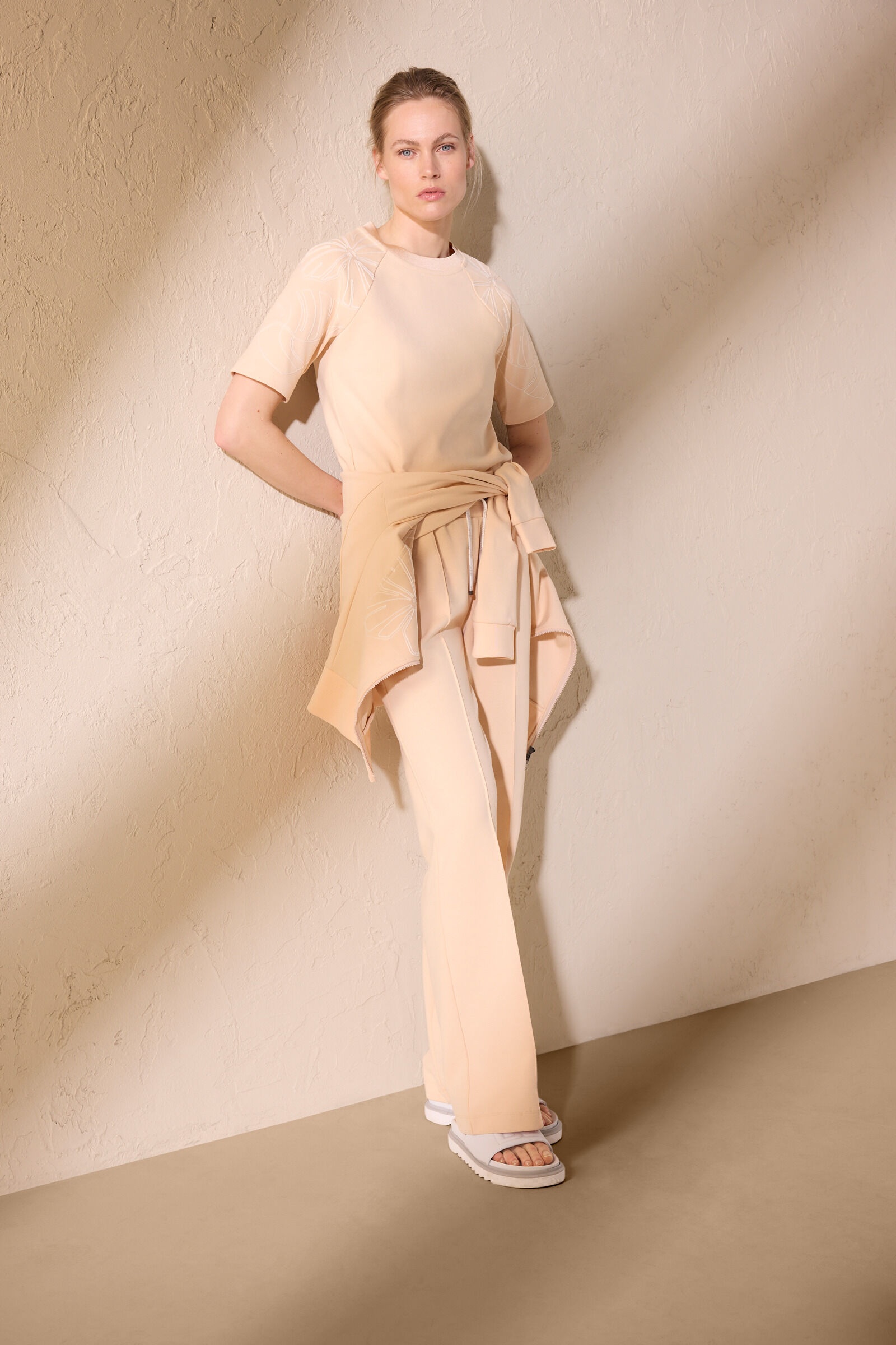 Ela Sweatpants in Apricot - 7