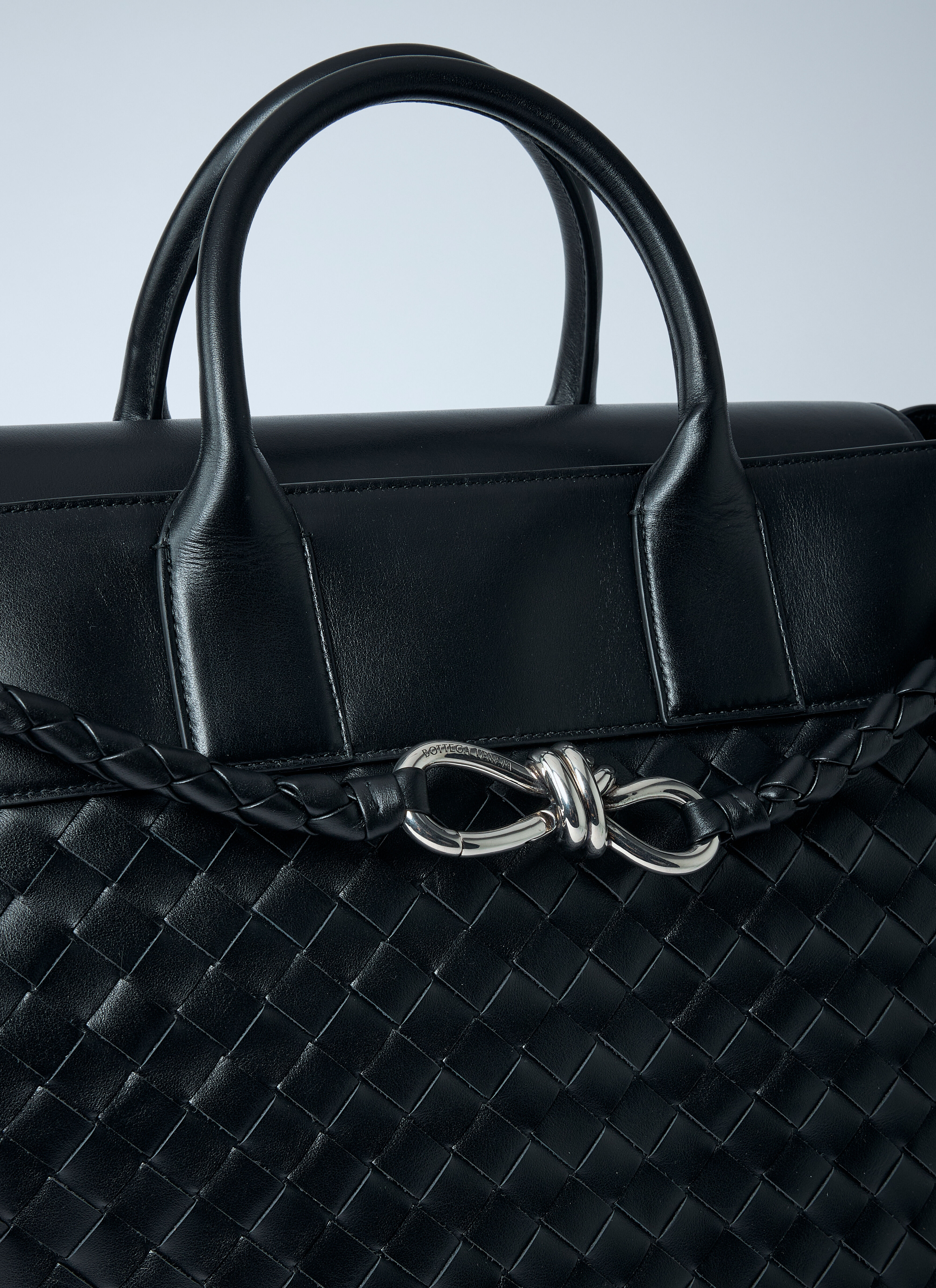 Andiamo Voyager Handbag - 4