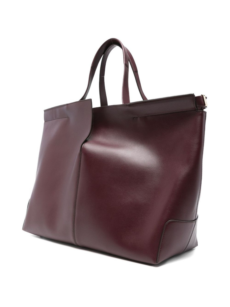medium leather tote bag 3