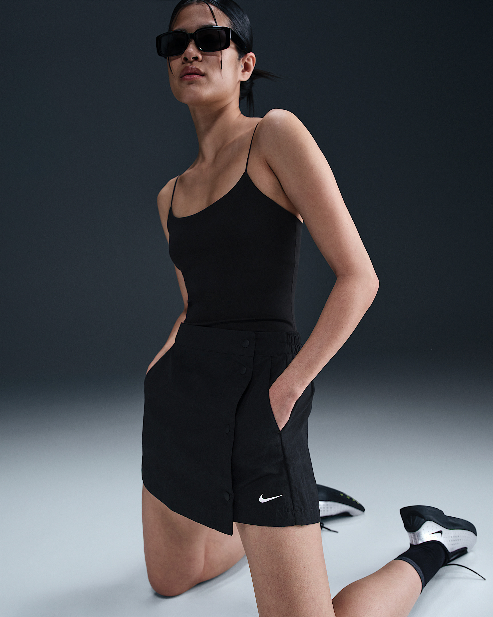 Nike Sportswear Essential Women's Woven Skort - 5