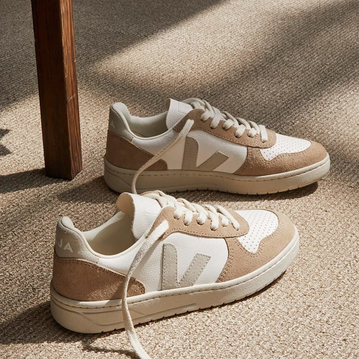 V-10 LEATHER WHITE NATURAL SAHARA - 4