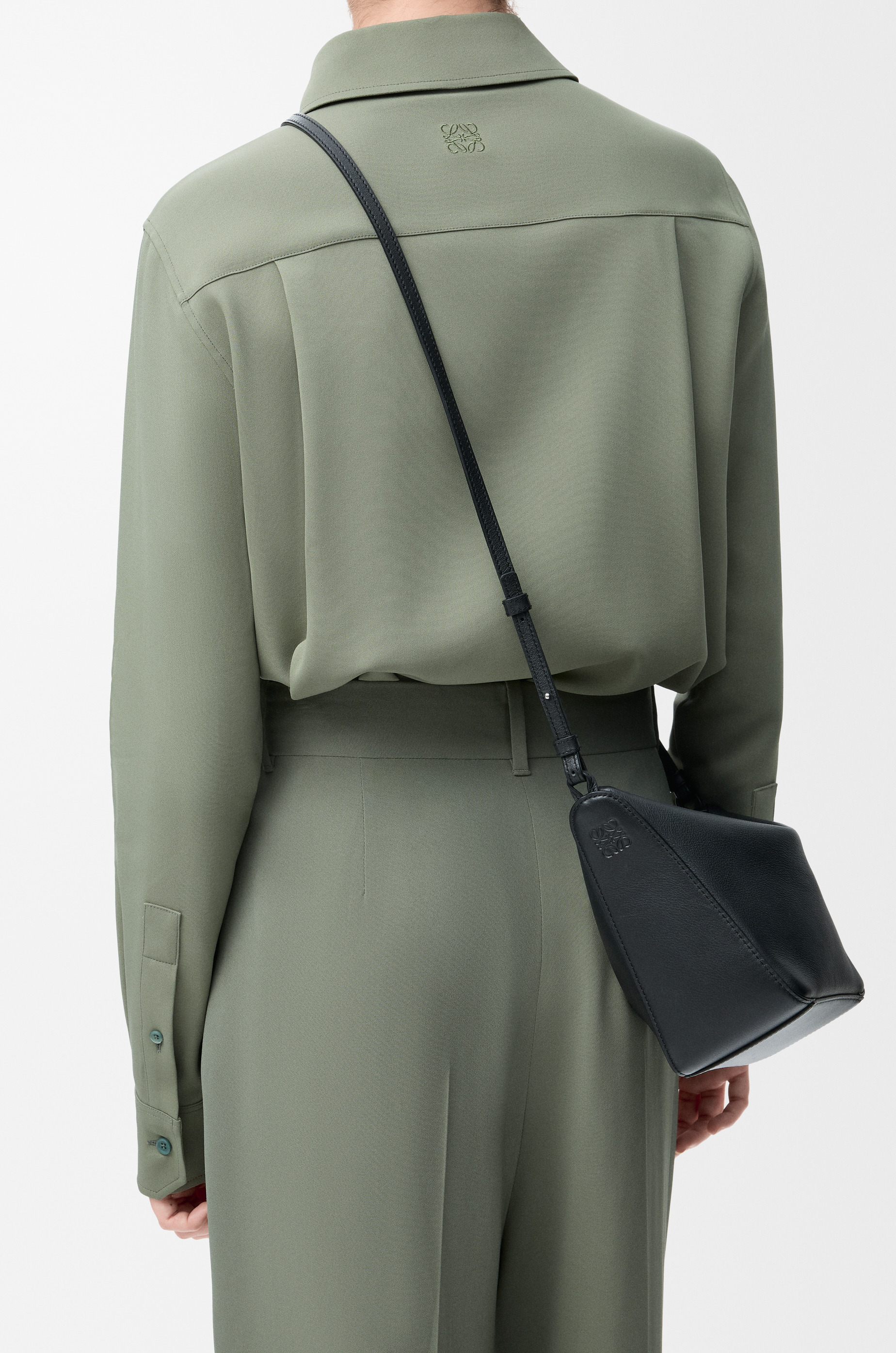 Mini Hammock Hobo bag in classic calfskin - 4