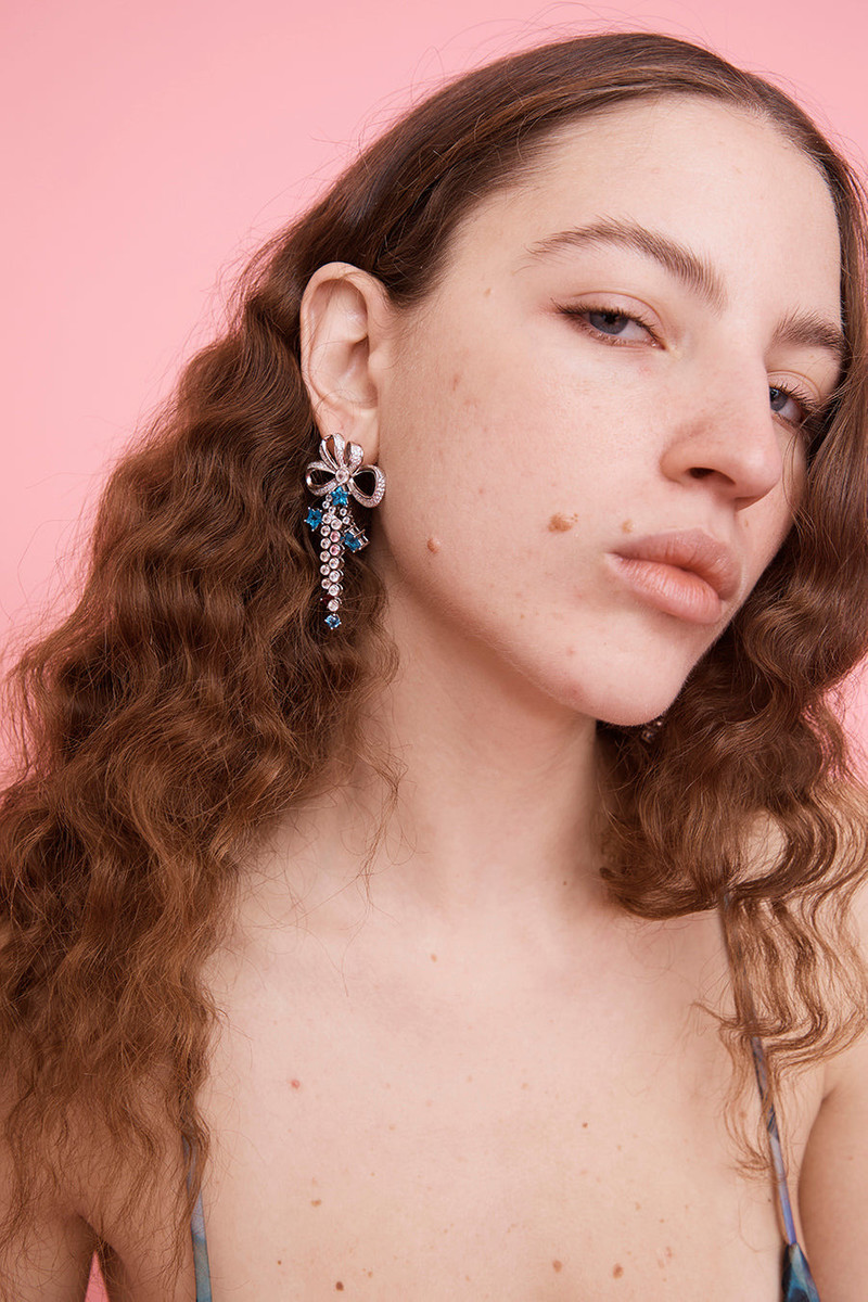 Collina Strada AMETHYST BOW JANGLE EARRINGS outlook