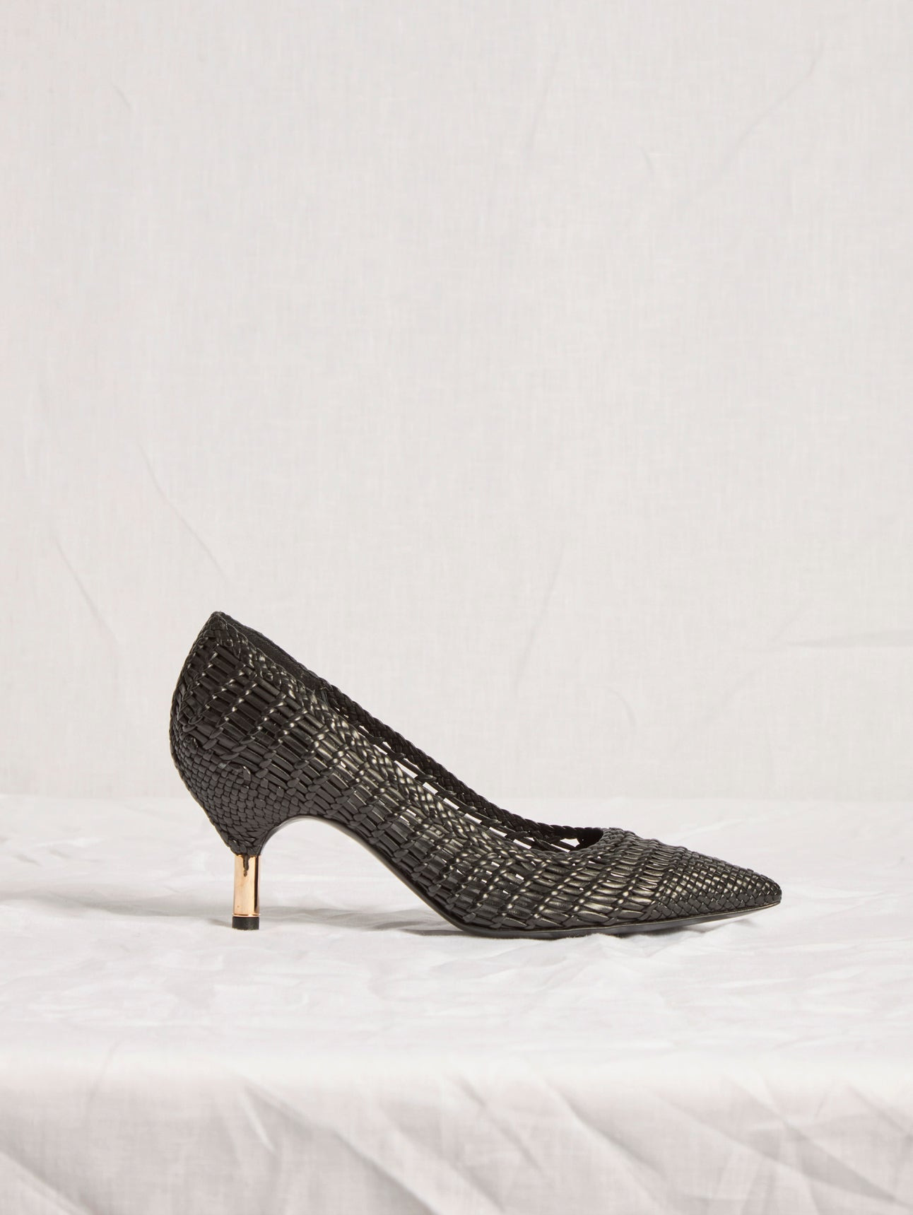 Andrea Braided Pump in Black Leather - 4
