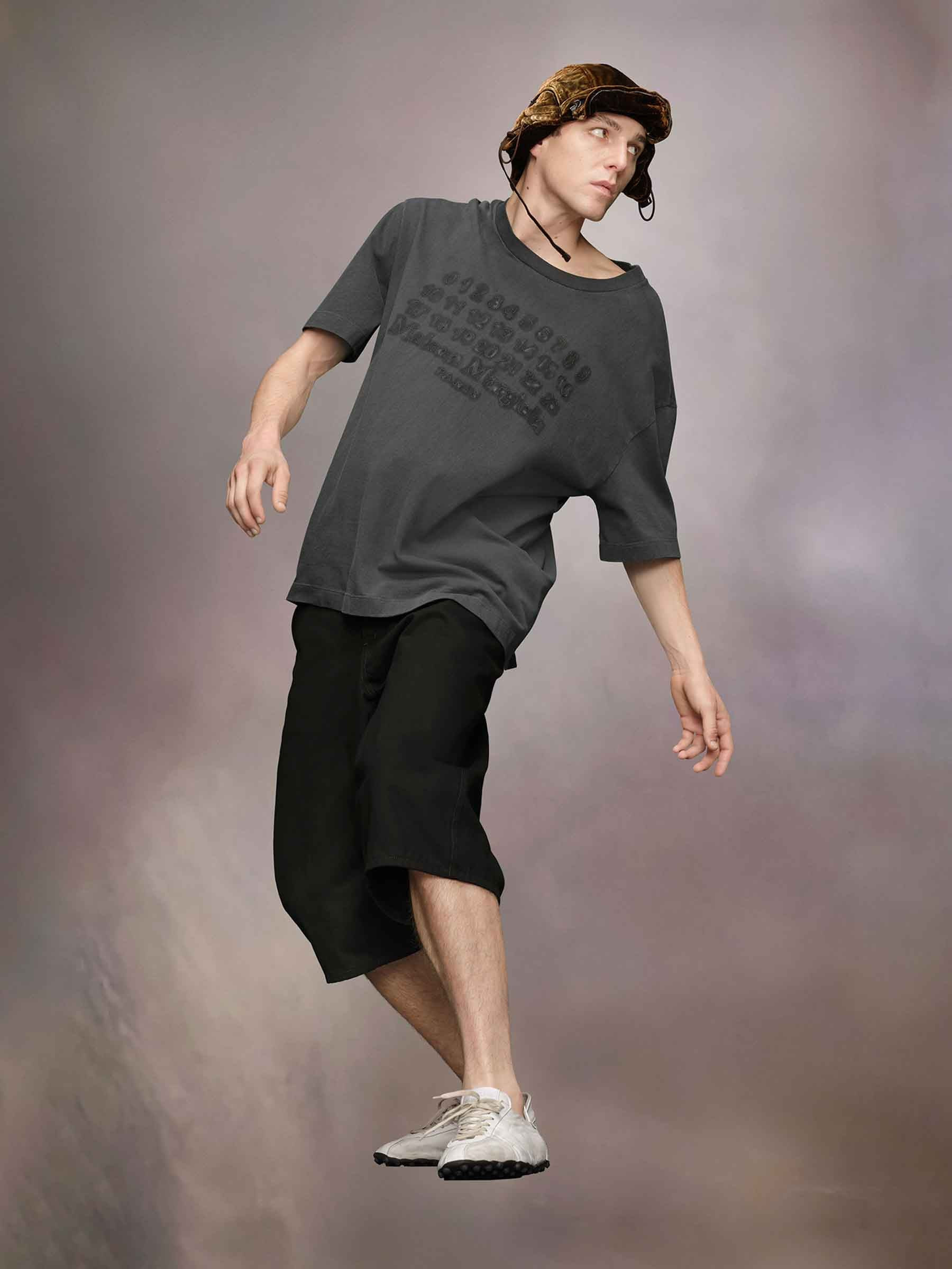 ROUND NECK T-SHIRT - 2