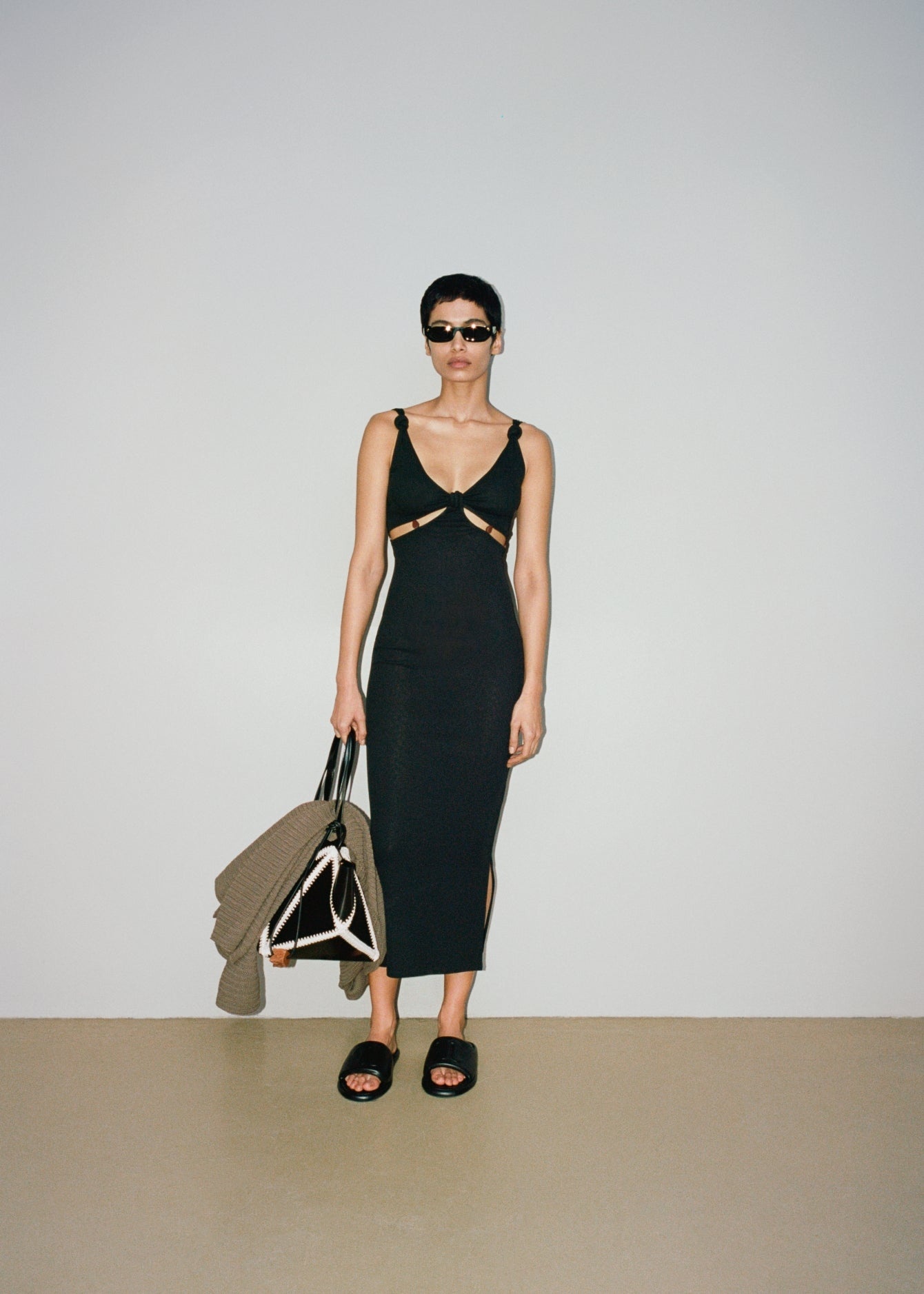 Beaded Mesh-Jersey Midi Dress - 4