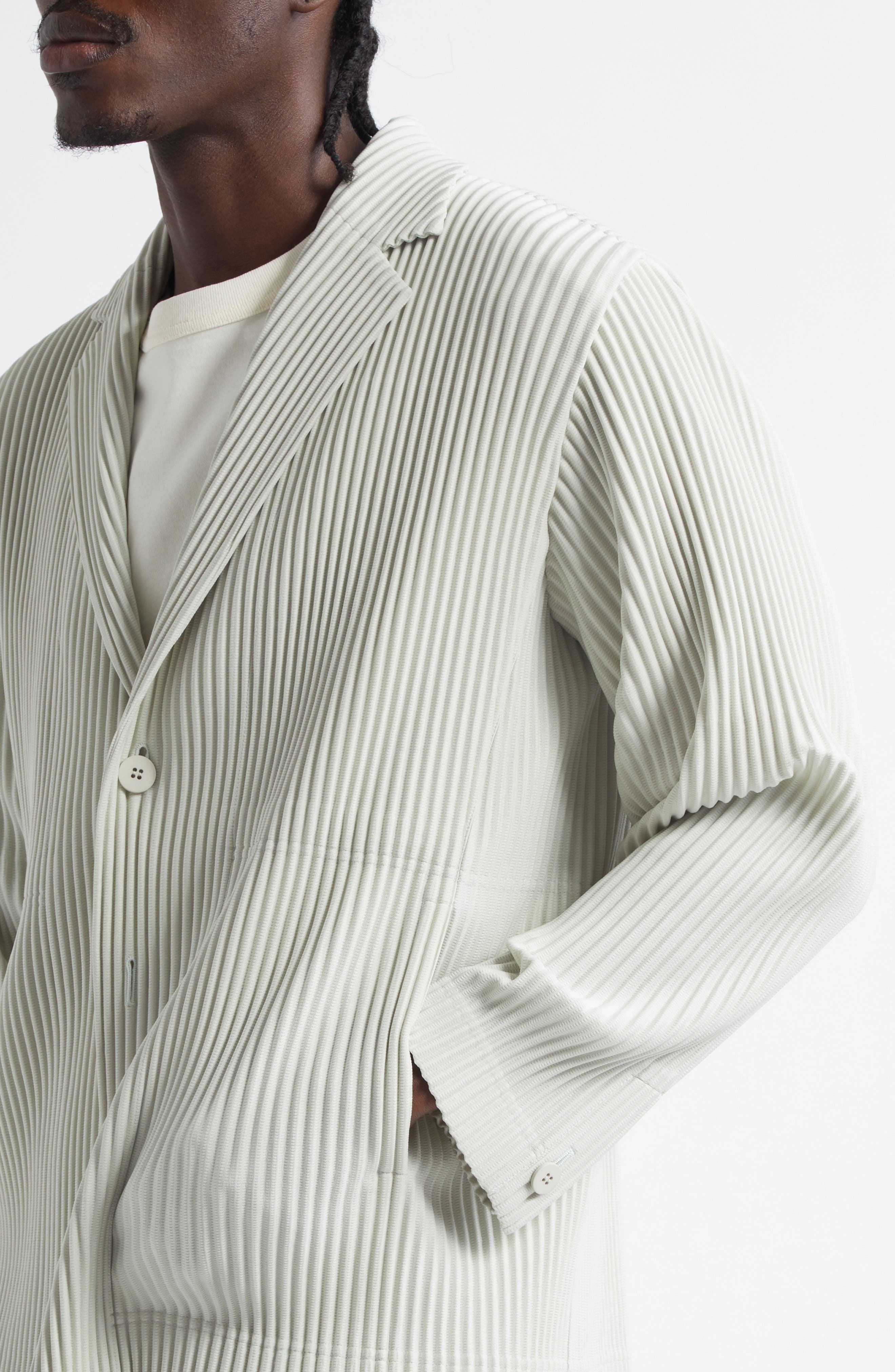 Homme Plissé Issey Miyake Tailored Pleats 1 Single Breasted Blazer in Frosty Gray at Nordstrom - 4