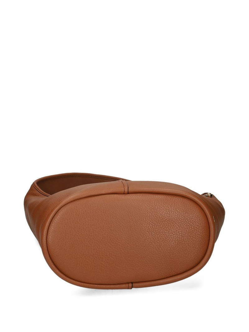 leather single-handle bag 4