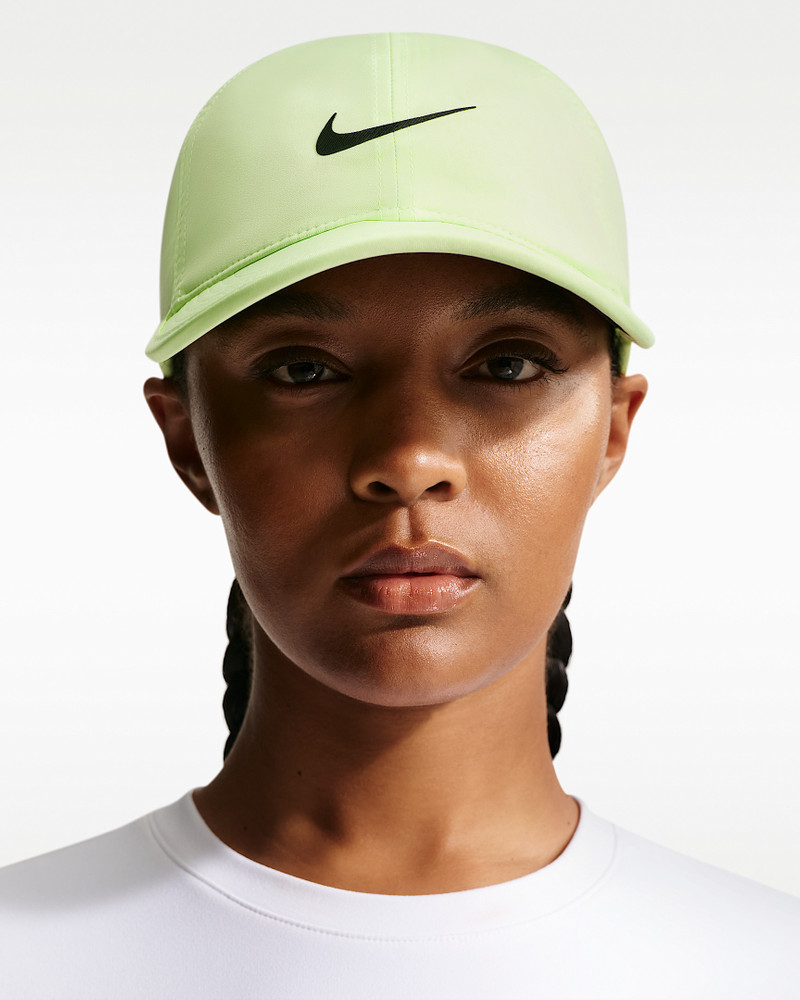 Nike Dri-FIT Club Unstructured Featherlight Cap 3