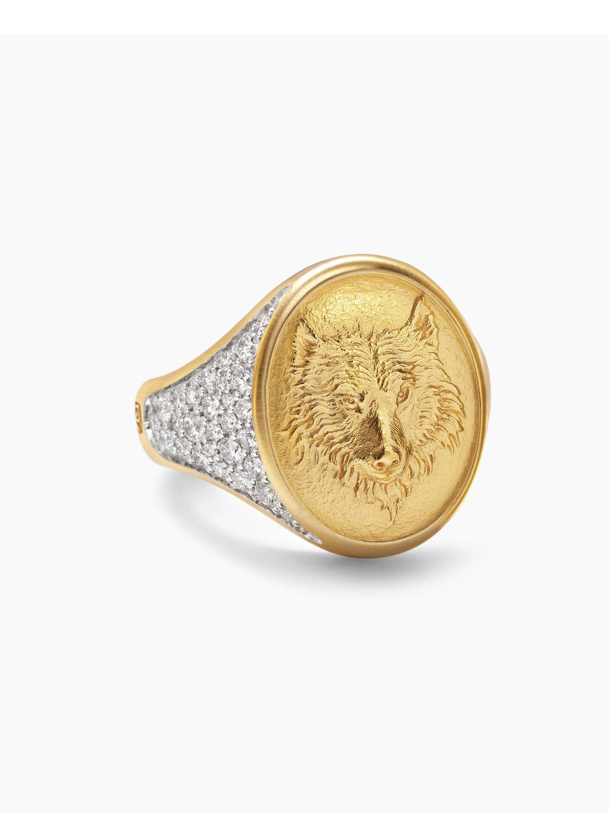 Men's Petrvs Wolf Signet Ring in 18K Yellow Gold - Diamond - 1