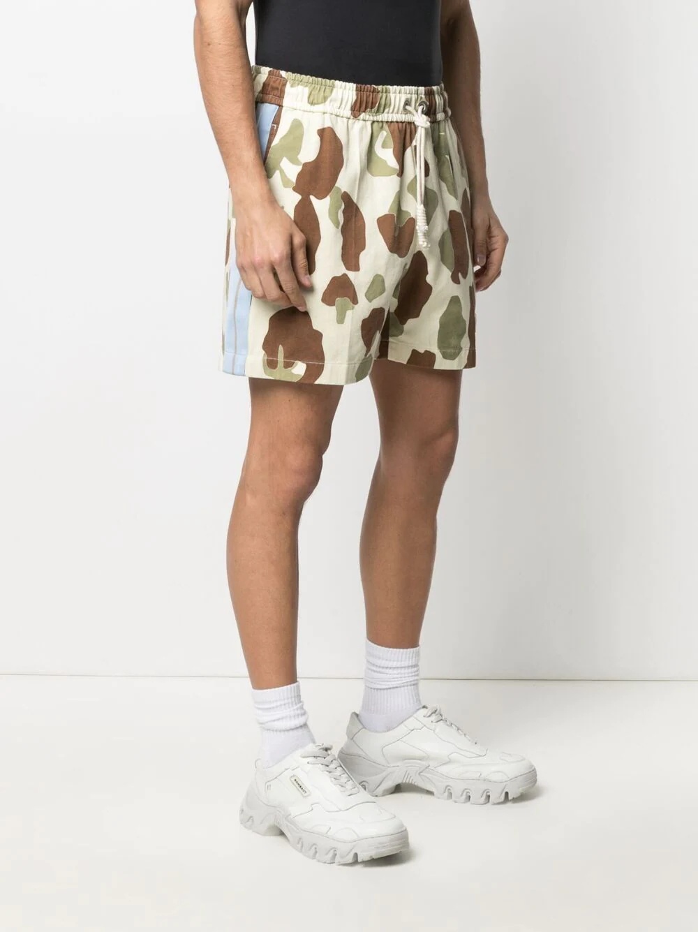 camouflage-print drawstring shorts - 3