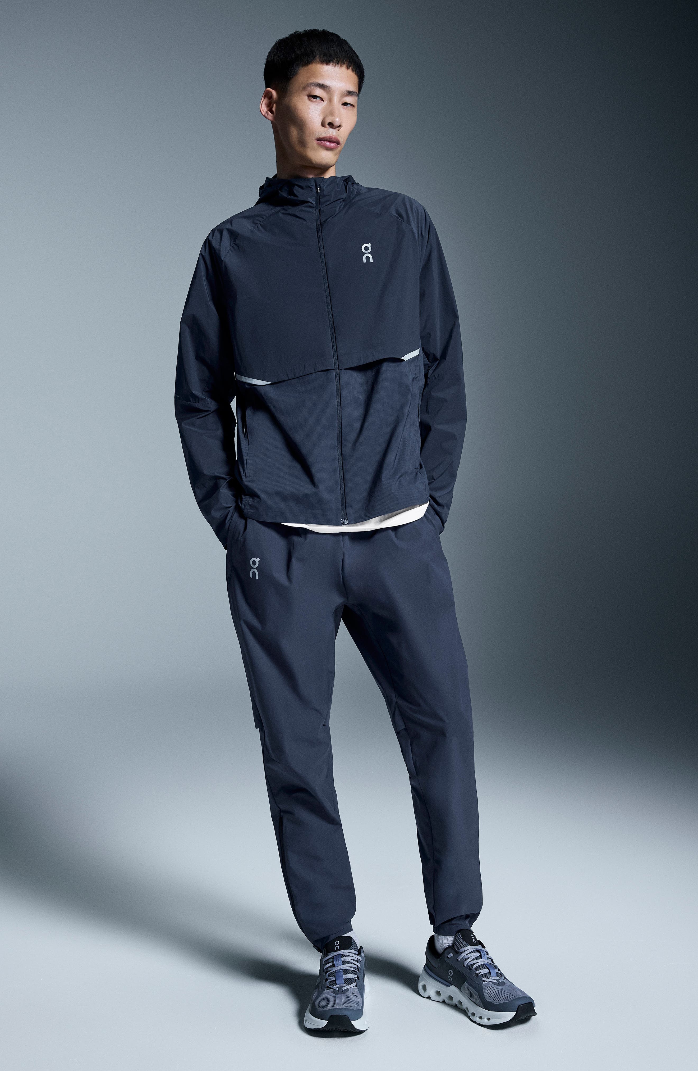 On Core Hooded Packable Running Jacket in Midnight at Nordstrom - 4