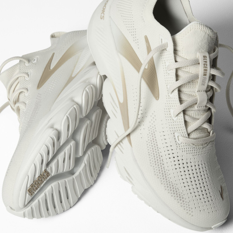 BROOKS Glycerin Flex outlook
