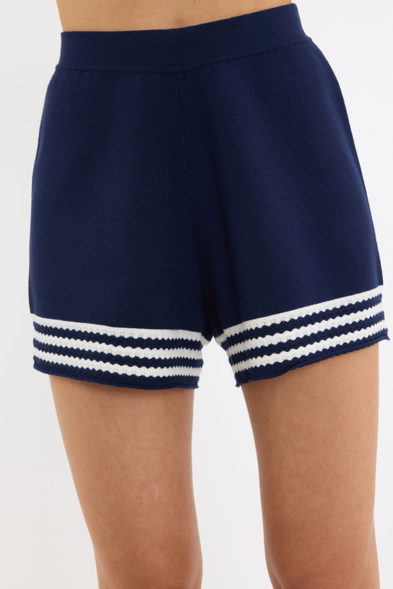 Mayflower Short 5