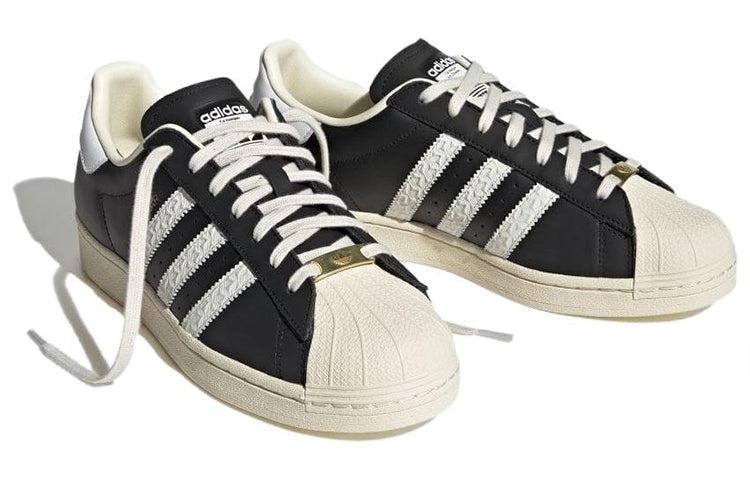 adidas Originals Superstar 'Black White' ID4676 - 3