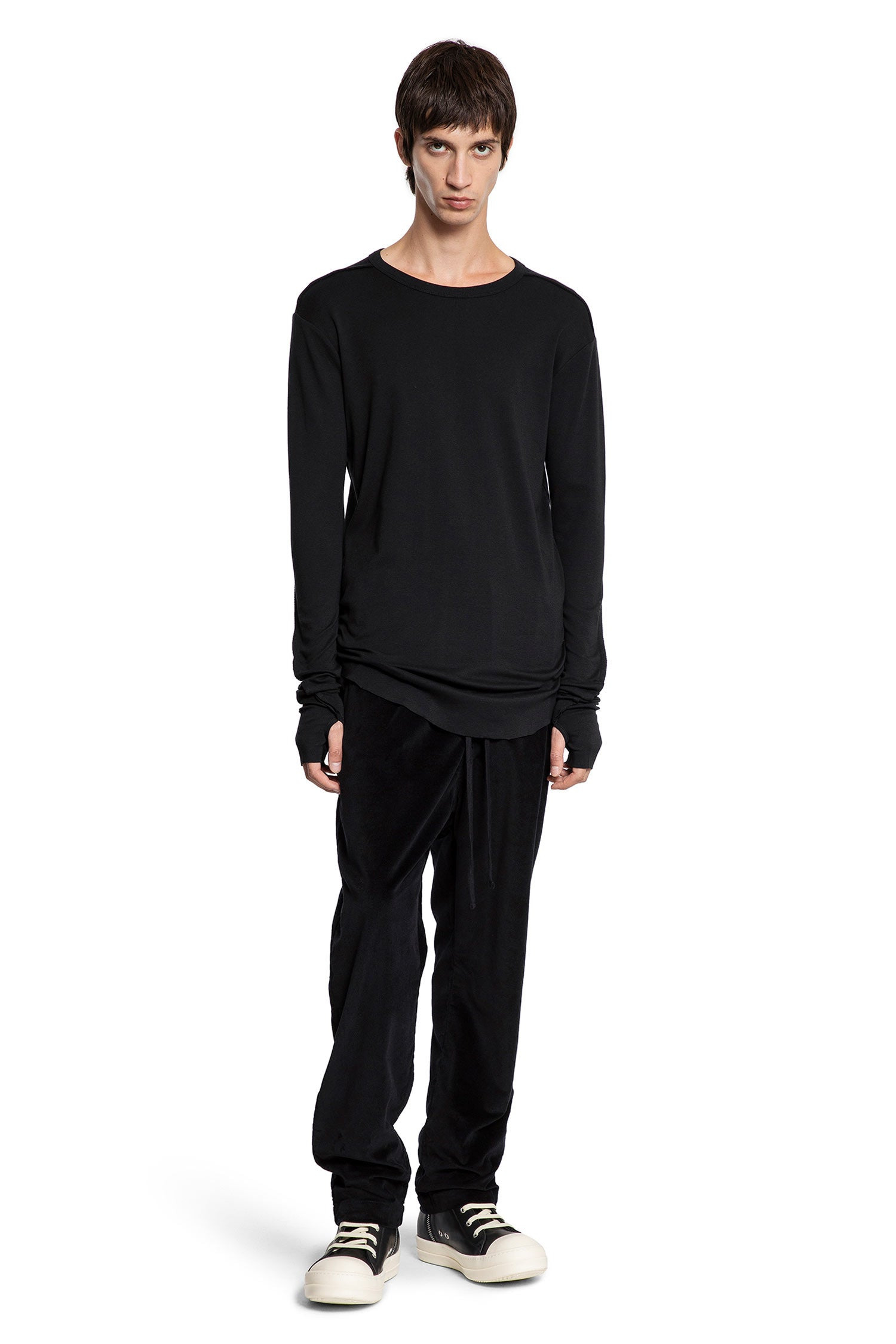 Cotton-T-Shirt-With-Hand-Gaiters - 5
