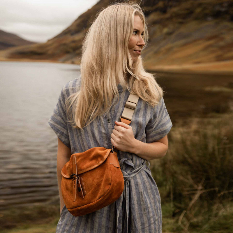 MUSETTE XS FISHERMAN'S BAG / SUEDE - OCHER 5