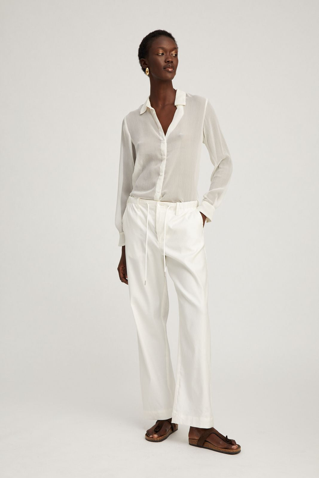WHITE CRINKLE CHIFFON FITTED BUTTON DOWN - 6